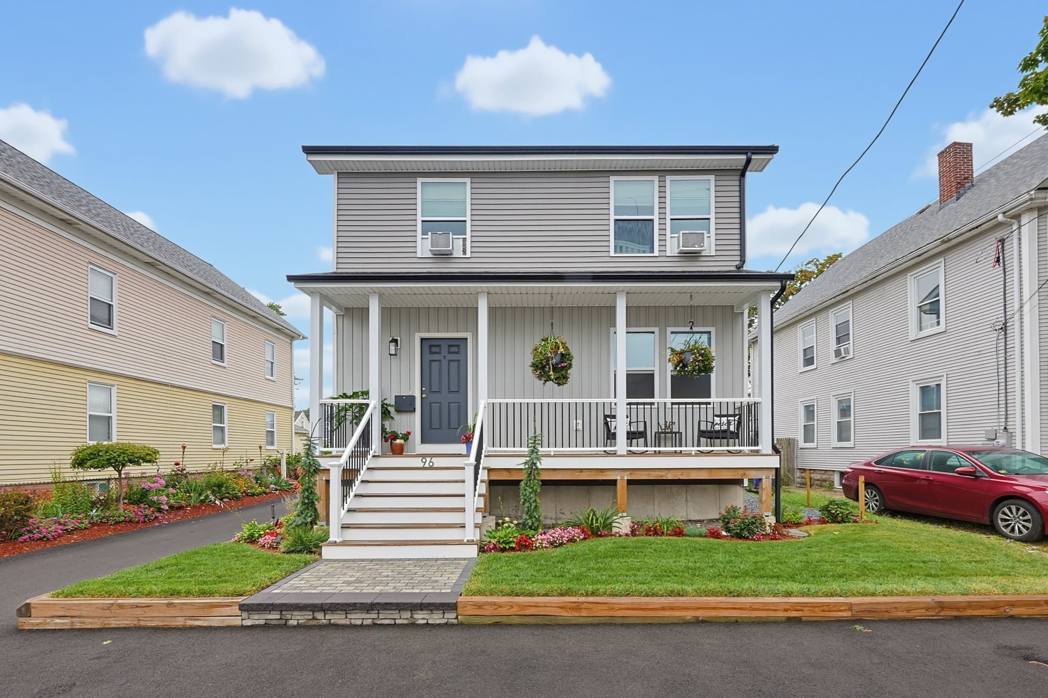 96 Carter Ave, Pawtucket RI 02861