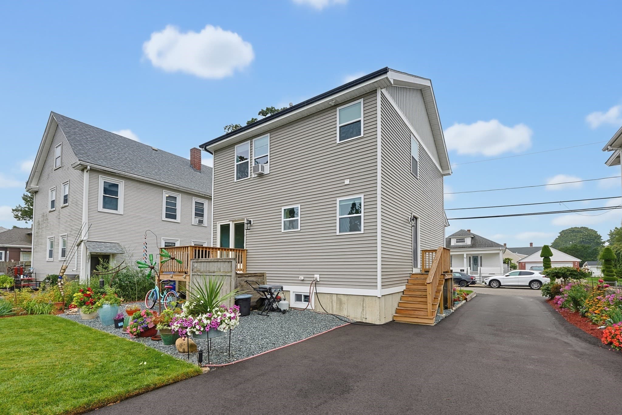 Single Family Residence at 96 Carter Ave, Pawtucket RI 02861, Pawtucket, photo 33 of 39