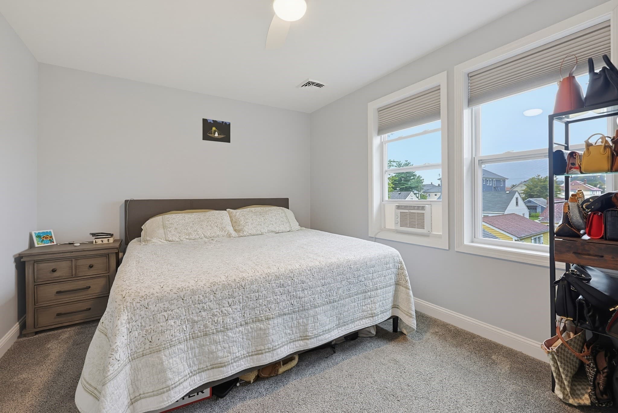 Single Family Residence at 96 Carter Ave, Pawtucket RI 02861, Pawtucket, photo 29 of 39