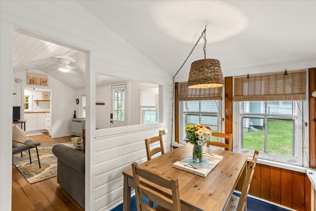 Single Family Residence at 207 Bartlett Rd, Plymouth MA 02360, Plymouth, photo 19 of 36