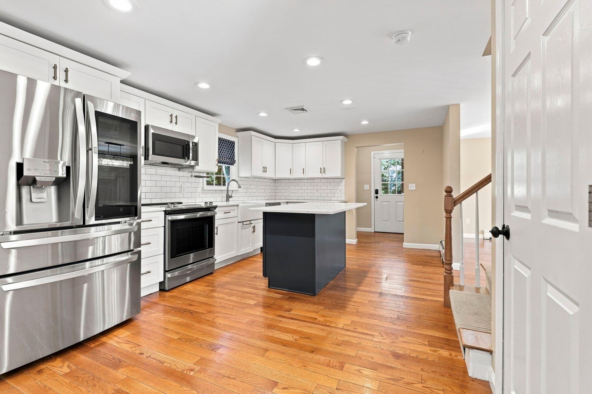 Single Family Residence at 77 Bardin St, Hanover MA 02339, Hanover, photo 2 of 30