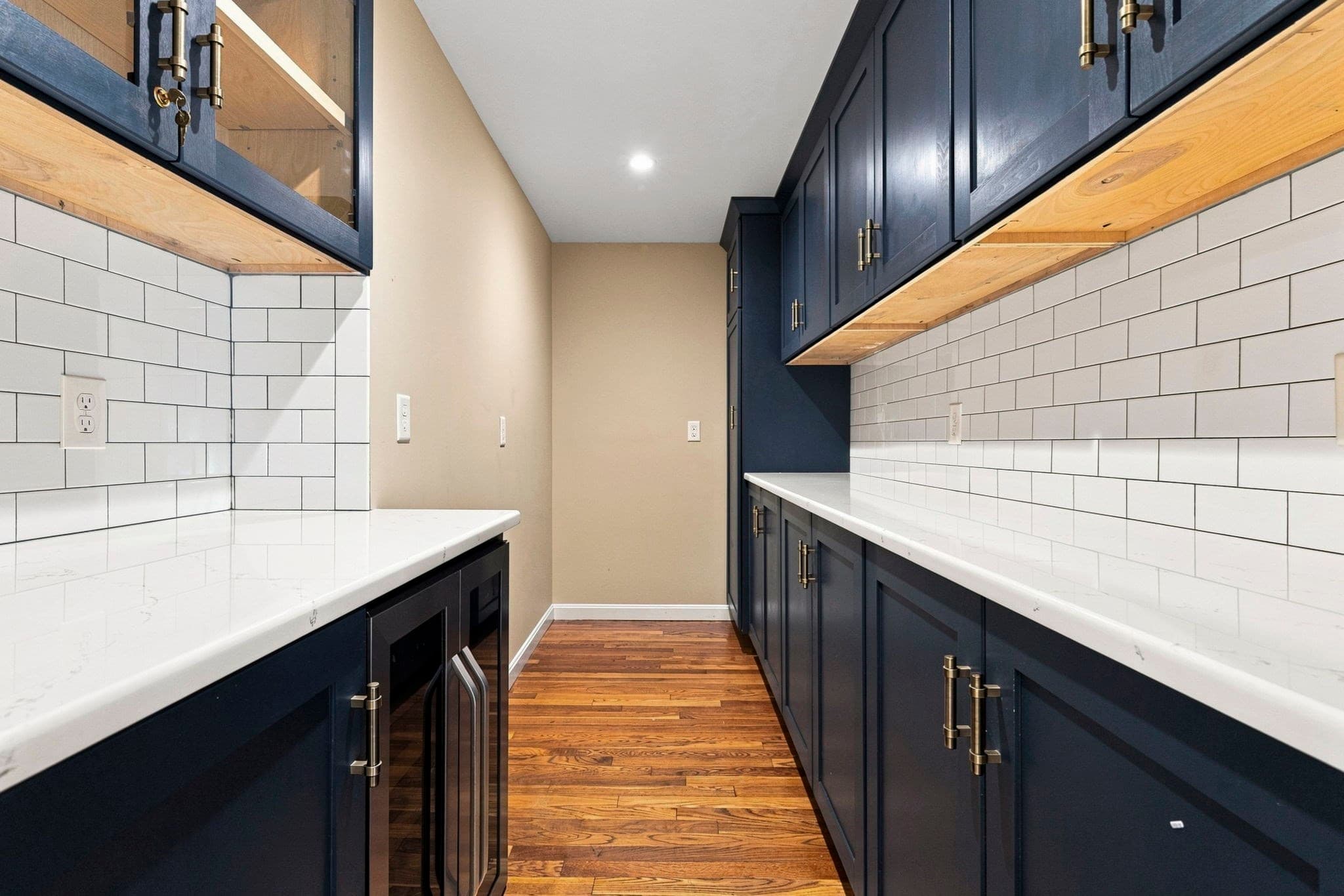 Single Family Residence at 77 Bardin St, Hanover MA 02339, Hanover, photo 5 of 30