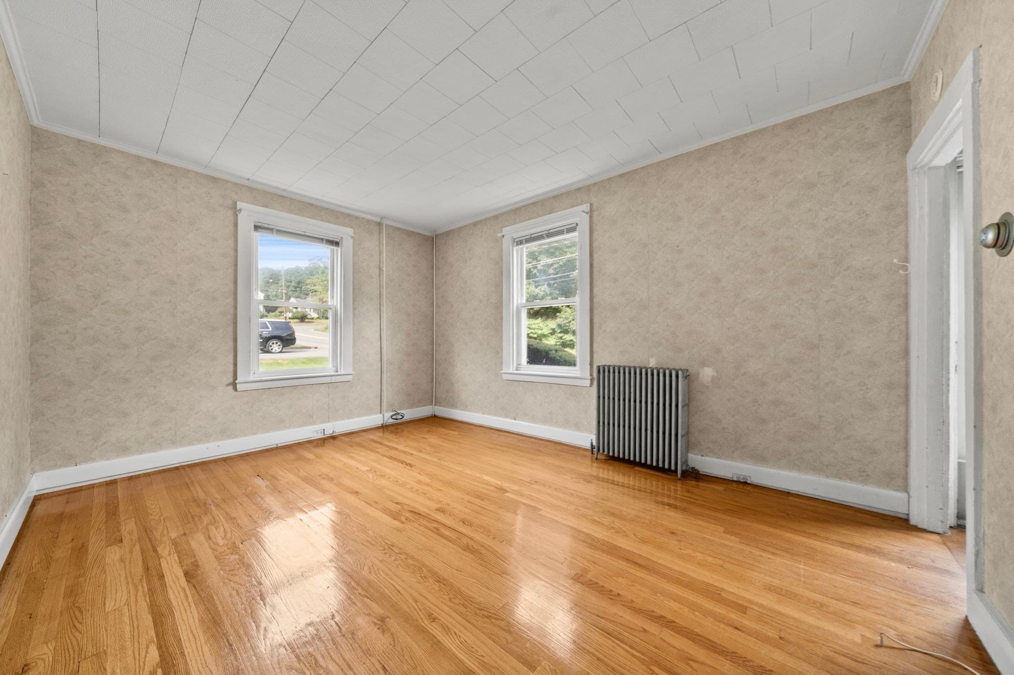 Single Family Residence at 76 Harrison Ave, Woburn MA 01801, Woburn, photo 8 of 34