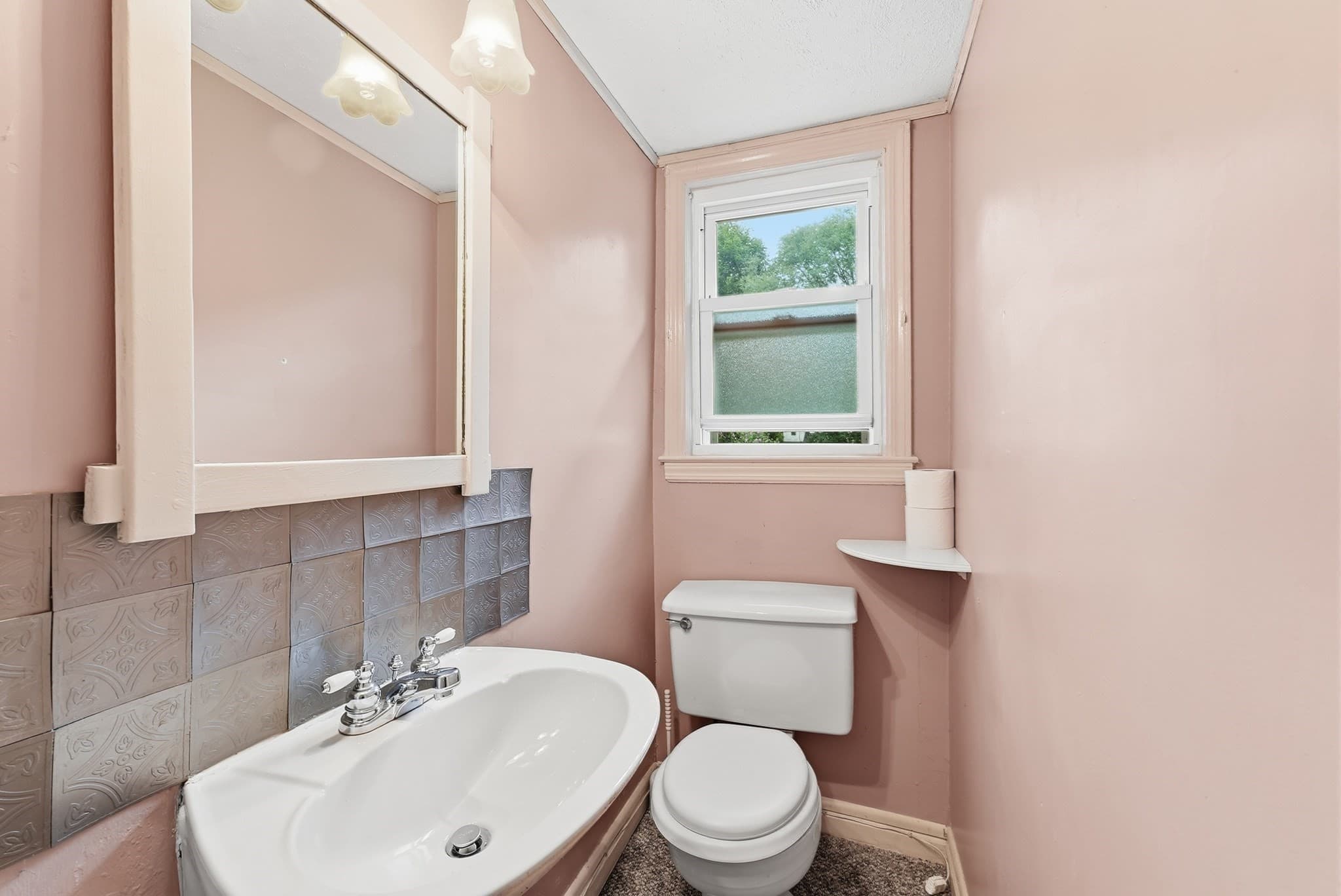 Single Family Residence at 76 Fenway Dr., Springfield MA 01119, Springfield, photo 32 of 42