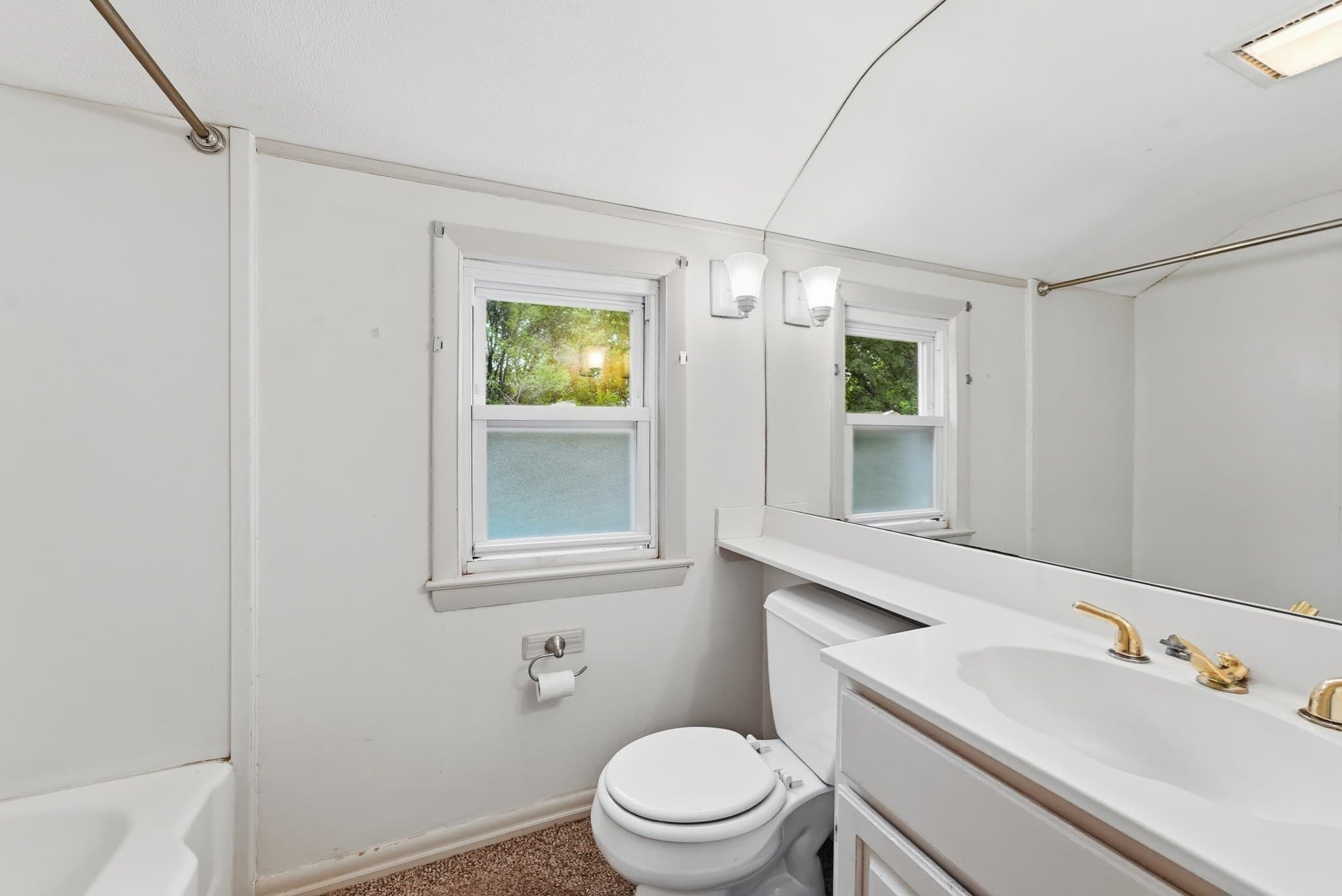 Single Family Residence at 76 Fenway Dr., Springfield MA 01119, Springfield, photo 30 of 42