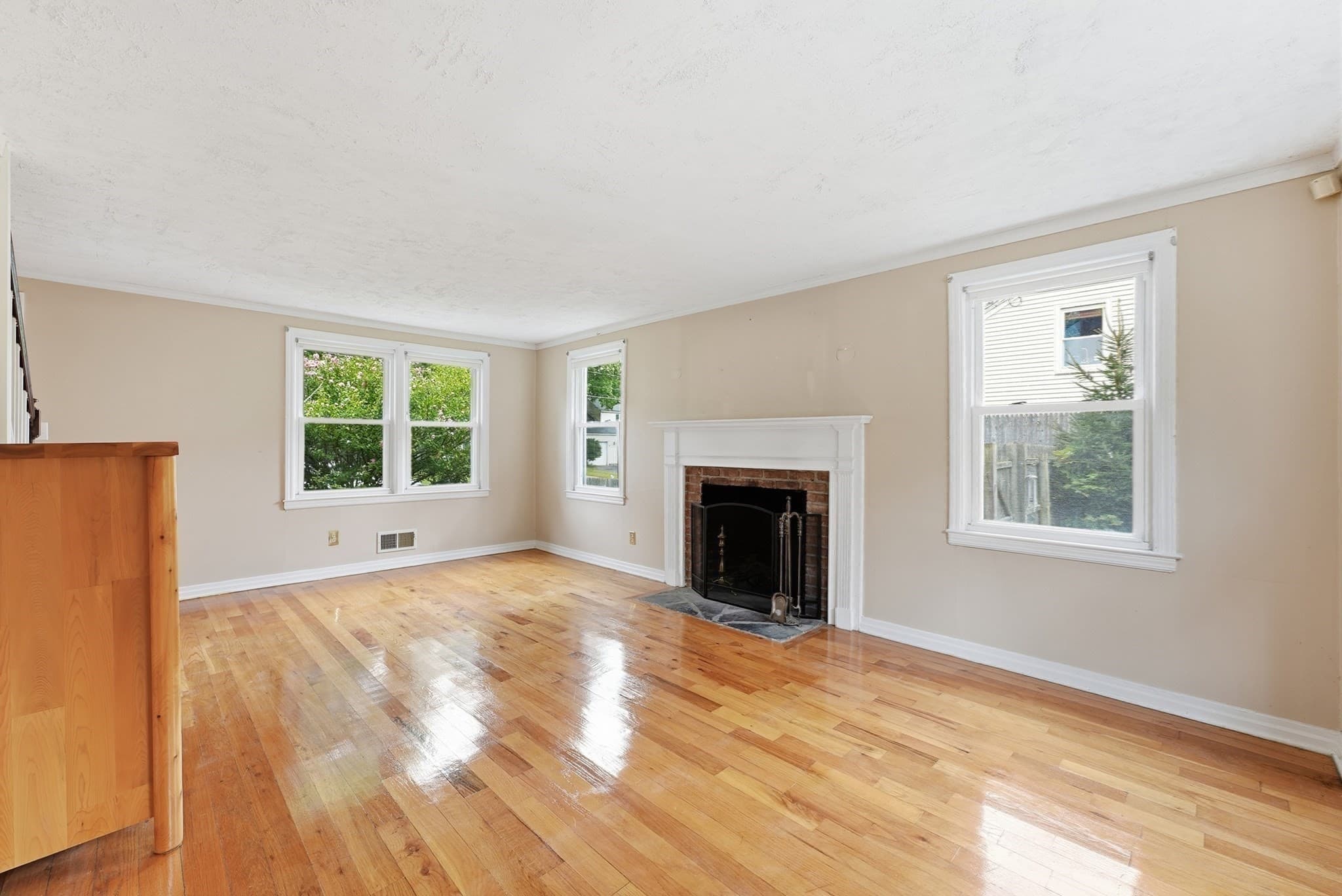 Single Family Residence at 76 Fenway Dr., Springfield MA 01119, Springfield, photo 14 of 42