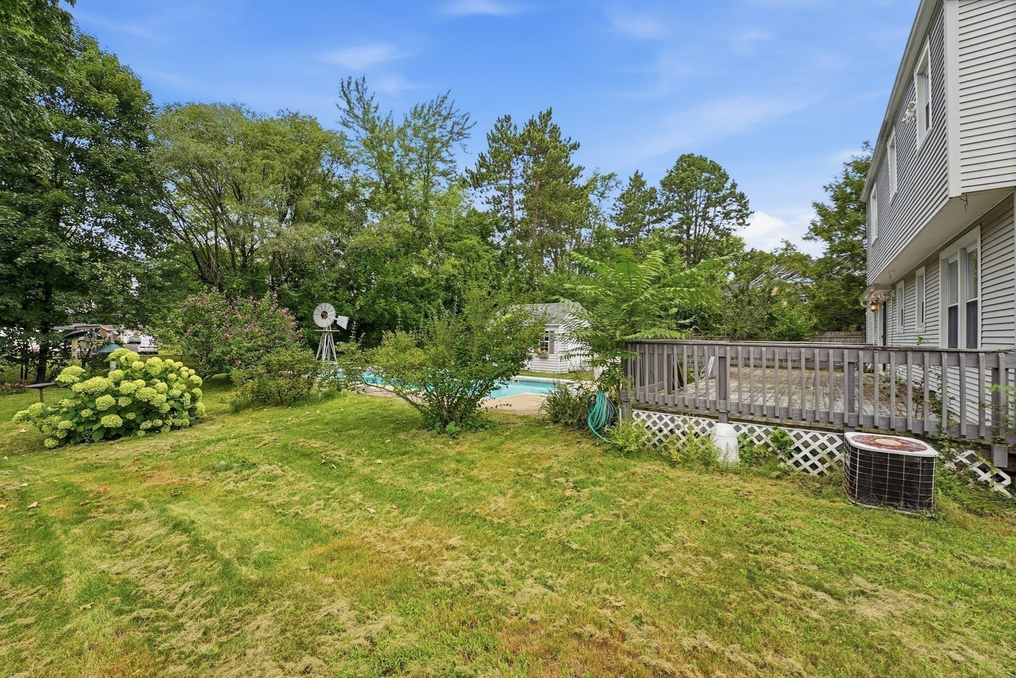 Single Family Residence at 76 Fenway Dr., Springfield MA 01119, Springfield, photo 41 of 42
