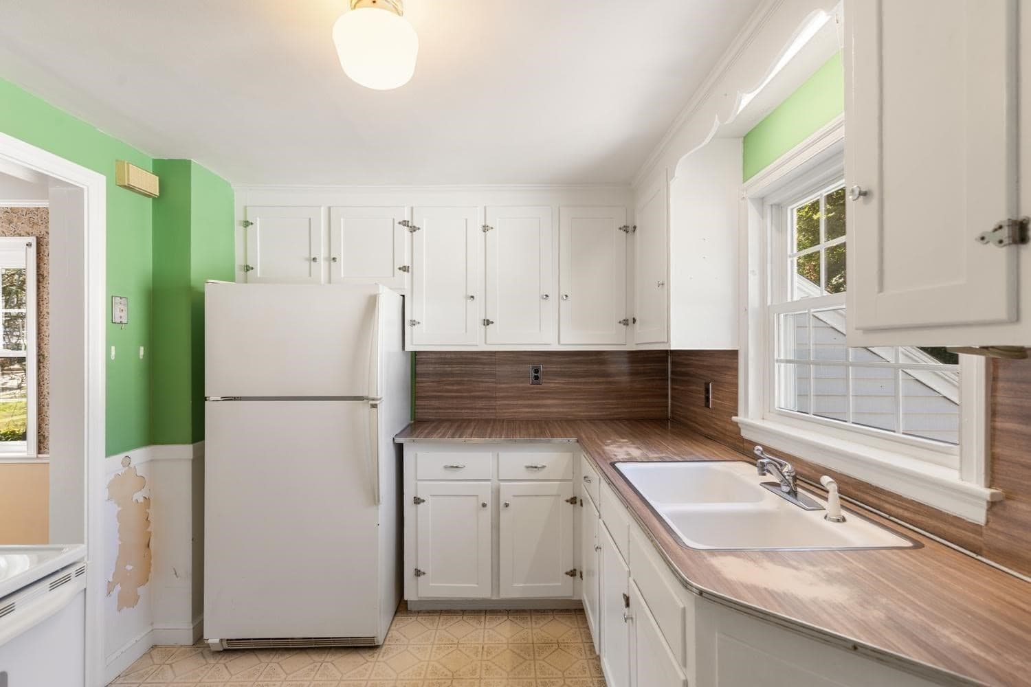 Single Family Residence at 159 Howard Street, Reading MA 01867, Reading, photo 18 of 26