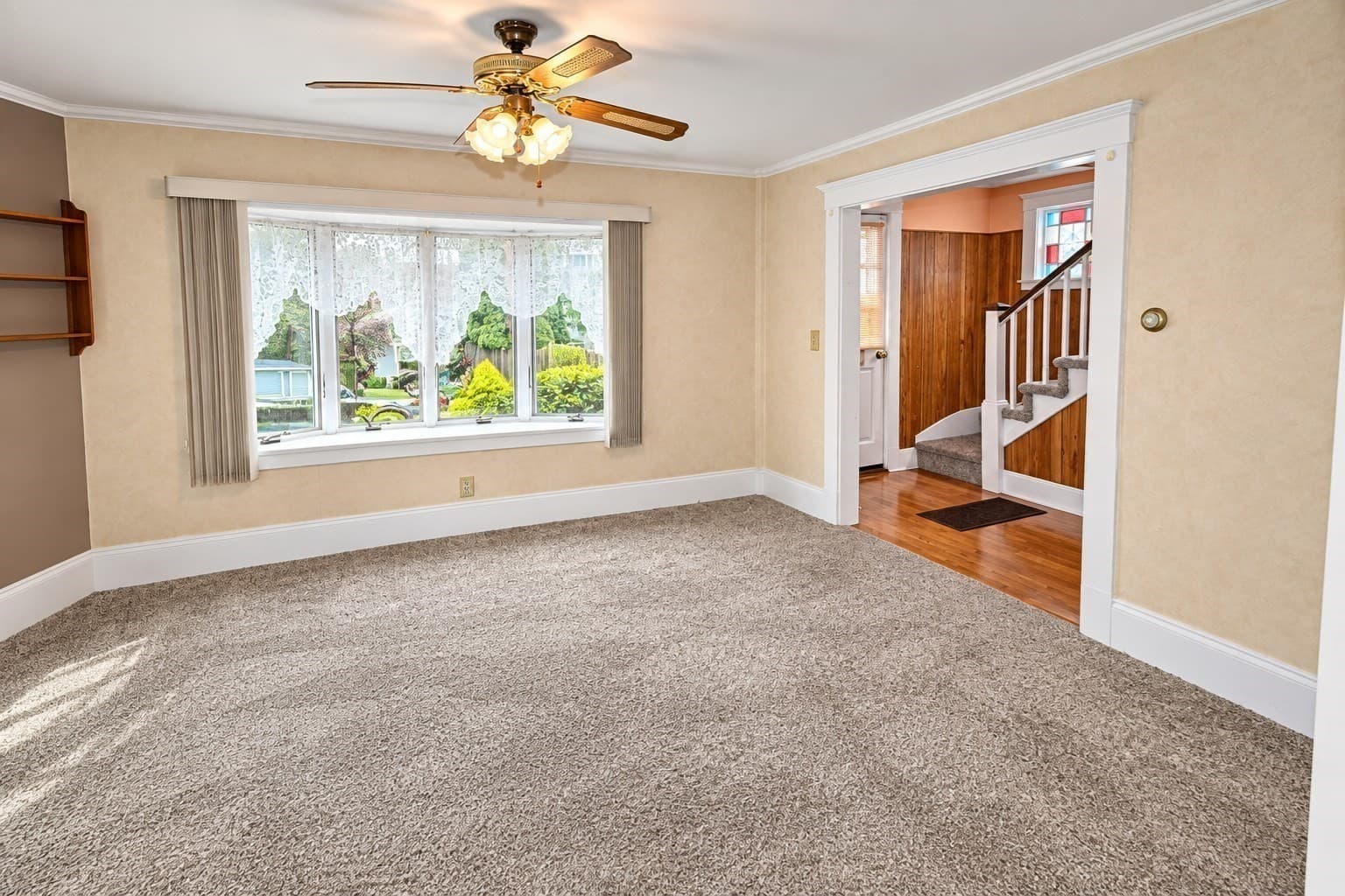 Single Family Residence at 13 Fremont Place, Lynn MA 01902, Lynn, photo 11 of 35