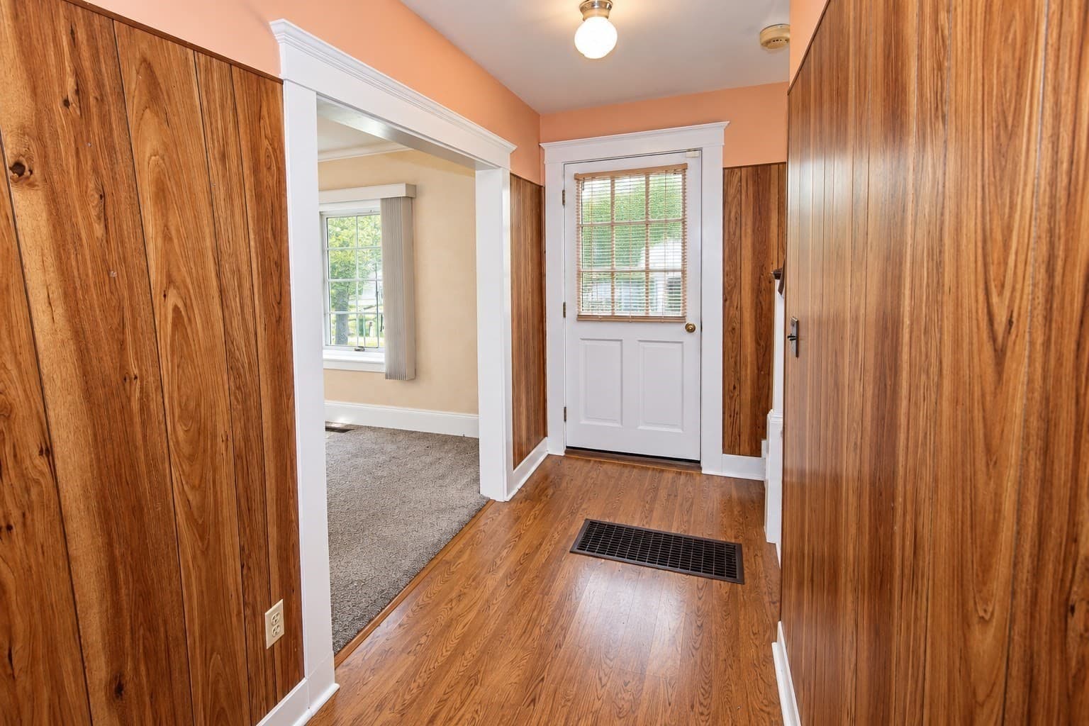 Single Family Residence at 13 Fremont Place, Lynn MA 01902, Lynn, photo 4 of 35