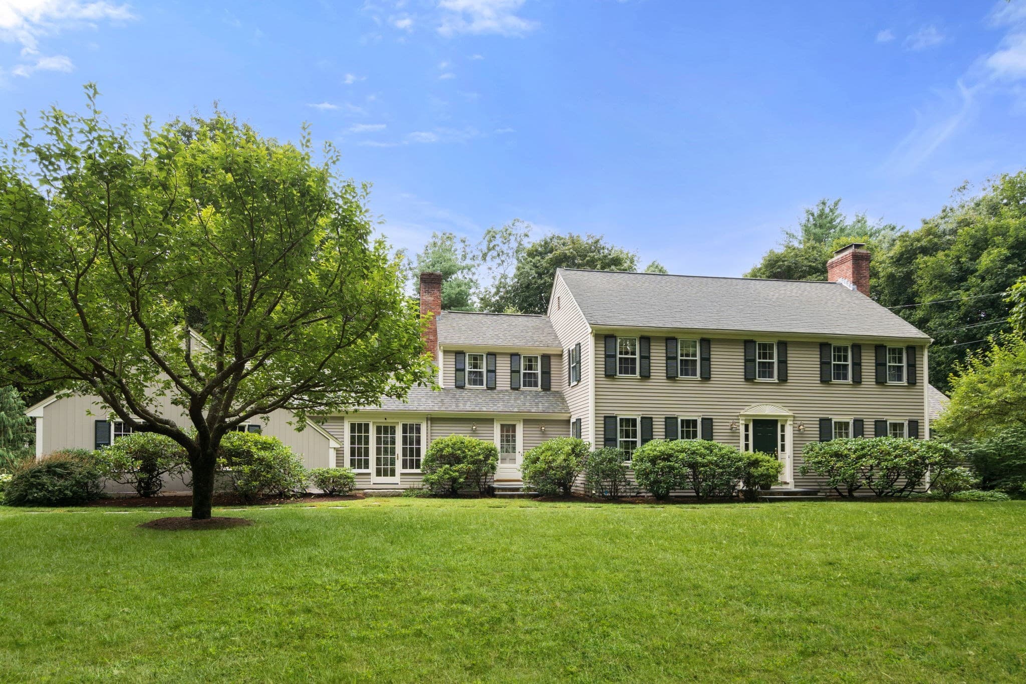 4 Cherry Brook Road, Weston MA 02493