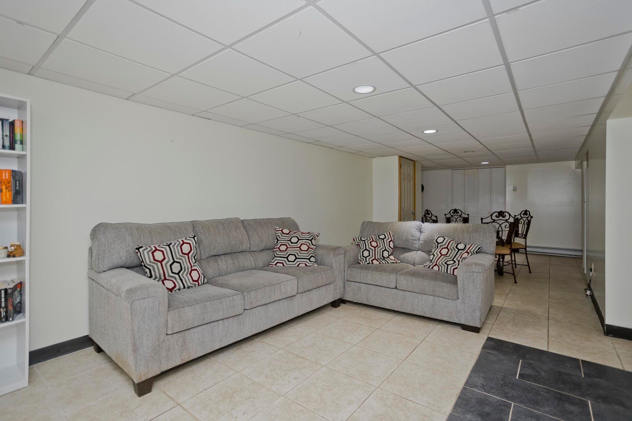 Single Family Residence at 115 Blanchwood Ave, Chicopee MA 01013, photo 16 of 29