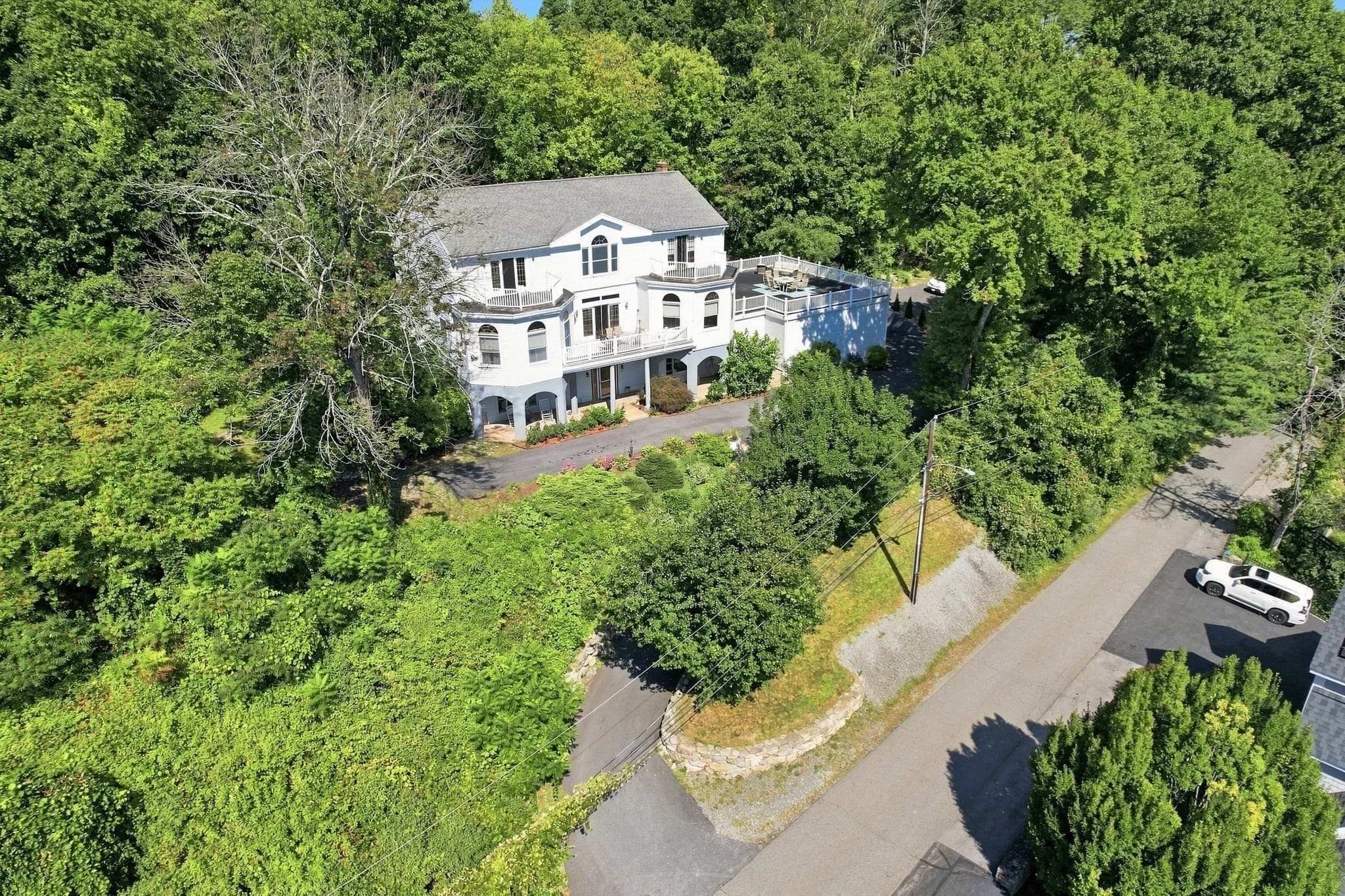 Single Family Residence at 8 Bayberry Ln, Millbury MA 01527, Millbury, photo 2 of 42
