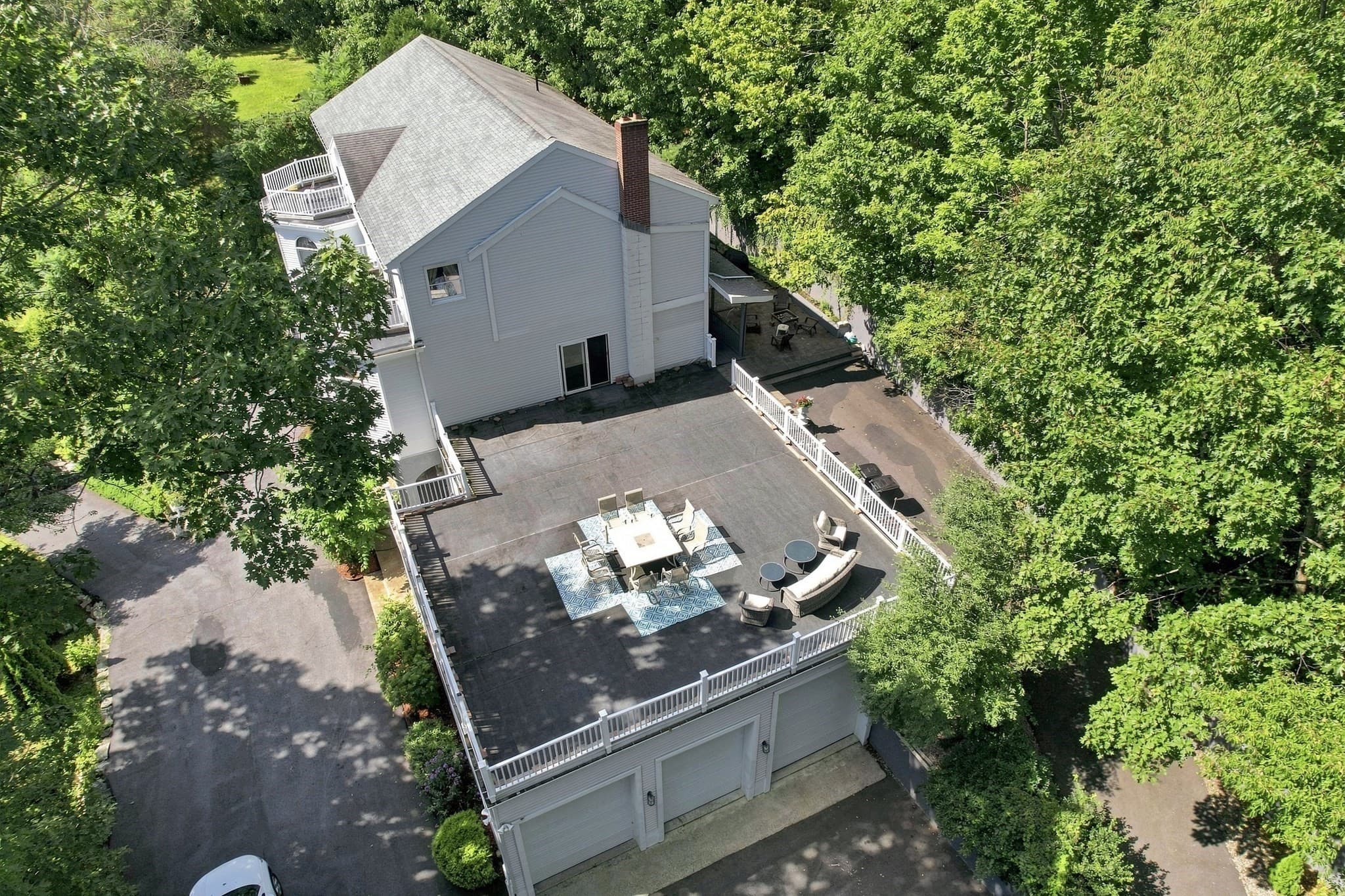 Single Family Residence at 8 Bayberry Ln, Millbury MA 01527, Millbury, photo 3 of 42
