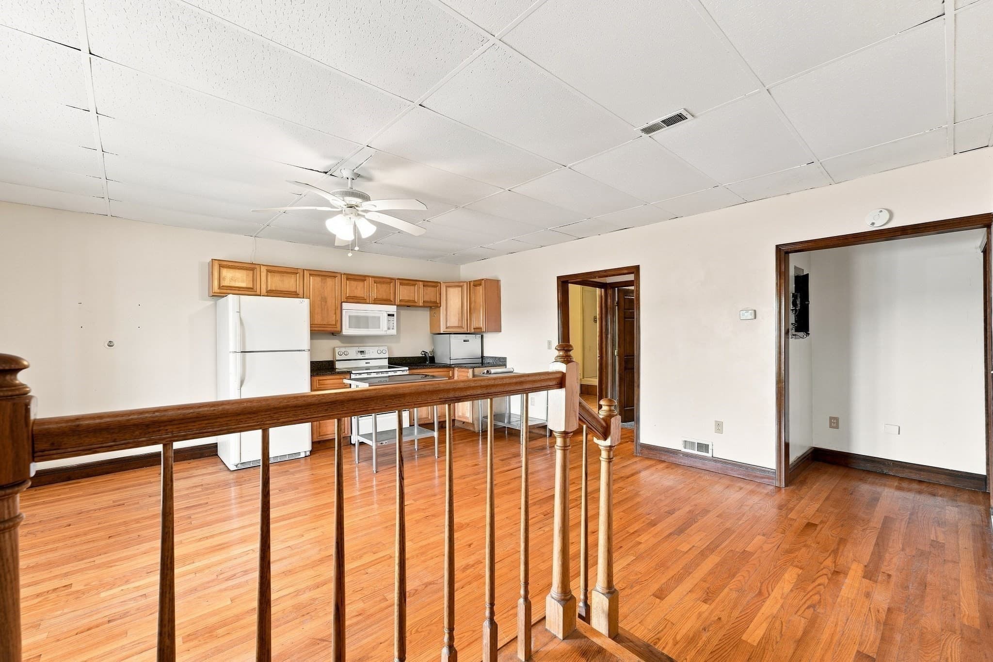 Single Family Residence at 8 Bayberry Ln, Millbury MA 01527, Millbury, photo 33 of 42
