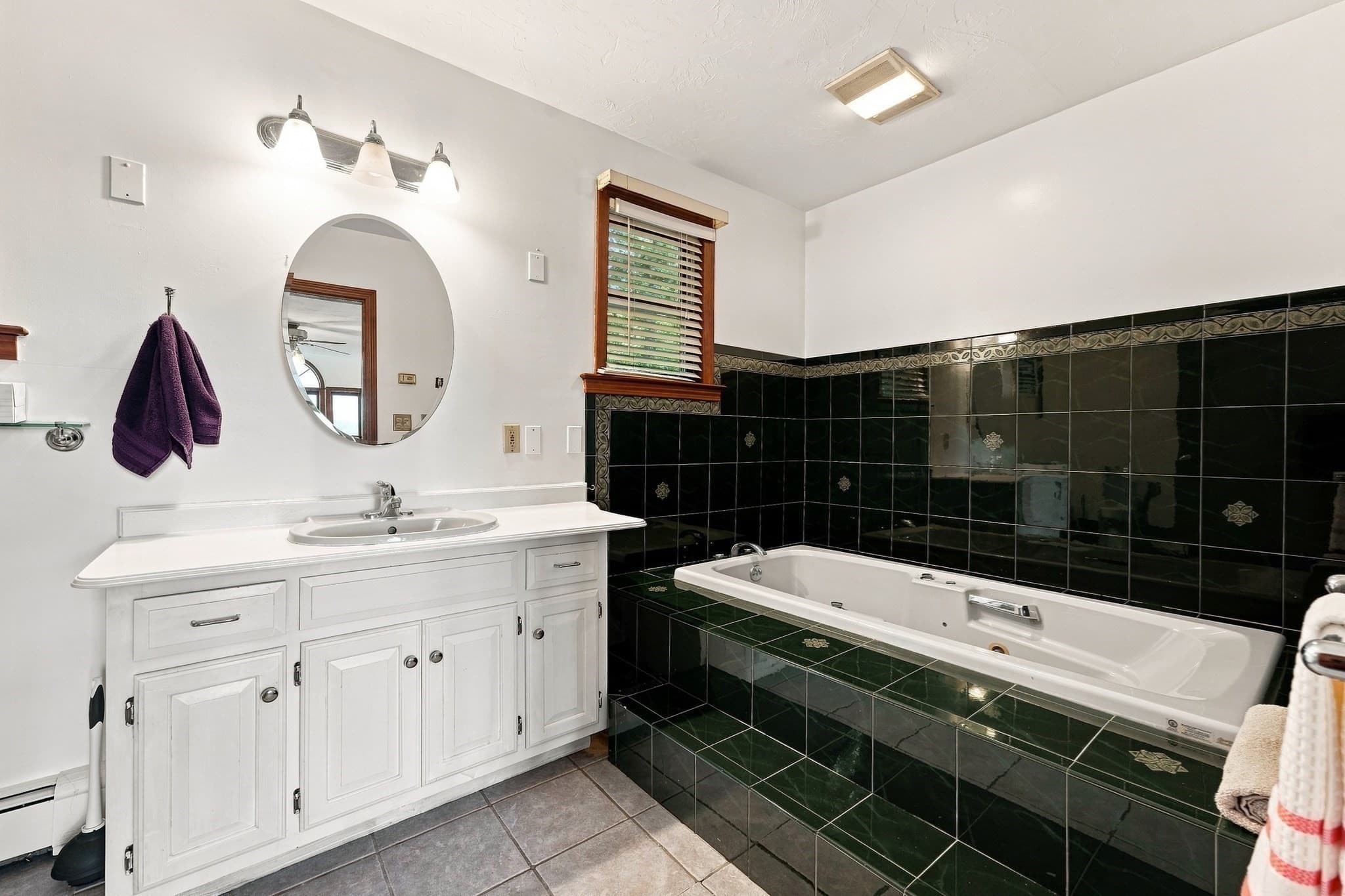 Single Family Residence at 8 Bayberry Ln, Millbury MA 01527, Millbury, photo 18 of 42