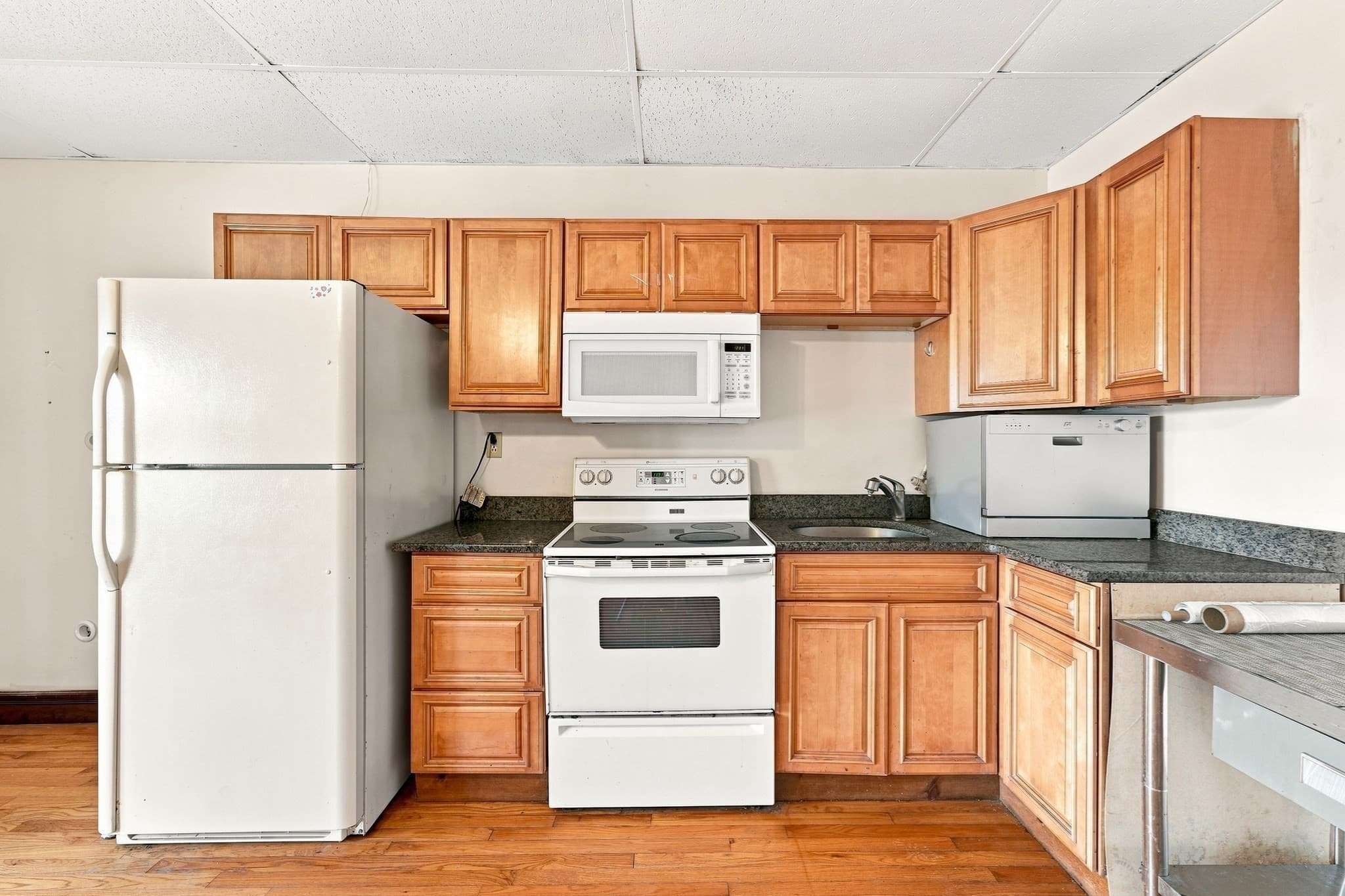 Single Family Residence at 8 Bayberry Ln, Millbury MA 01527, Millbury, photo 31 of 42