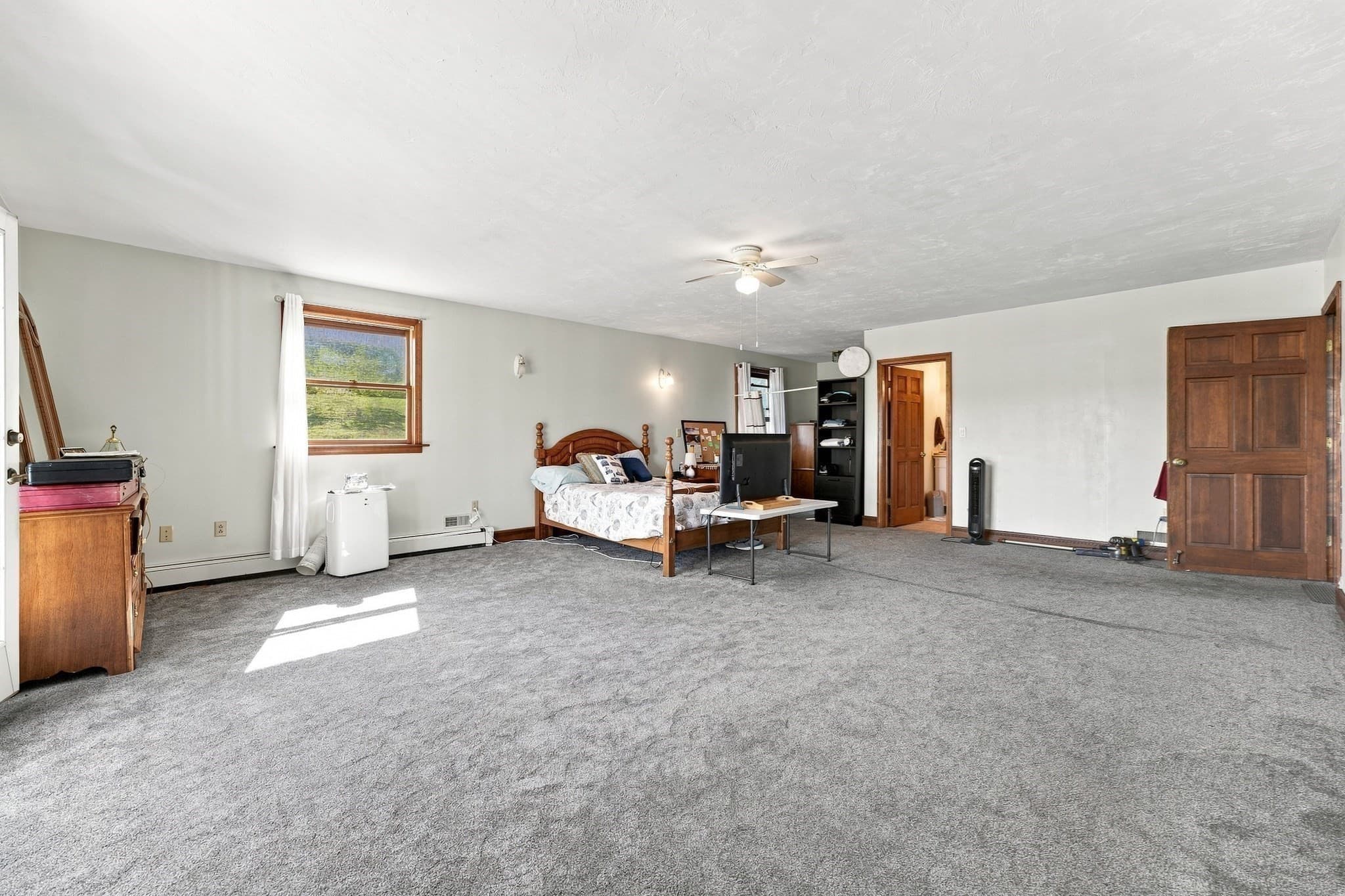 Single Family Residence at 8 Bayberry Ln, Millbury MA 01527, Millbury, photo 25 of 42