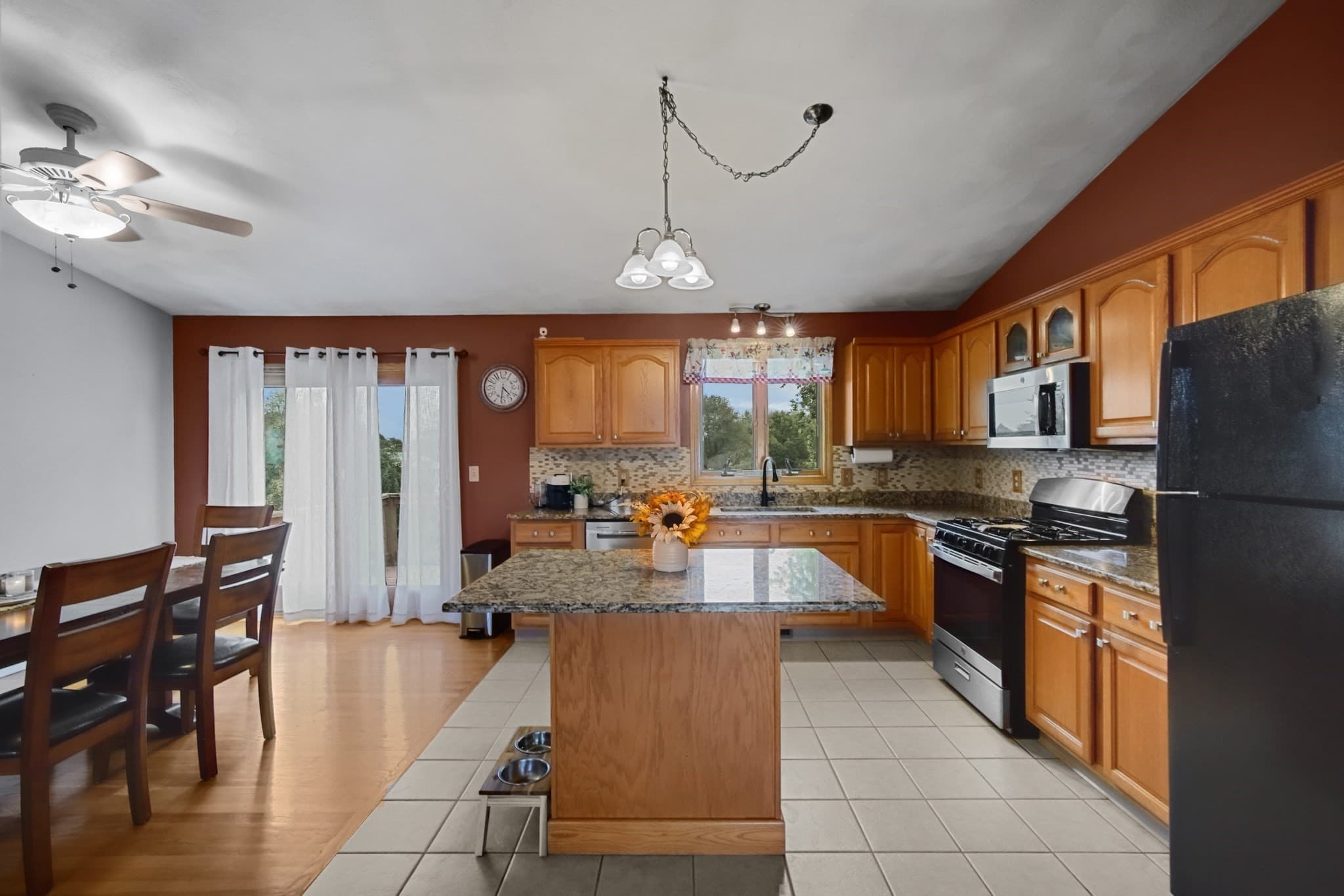 Single Family Residence at 52 Family Dr, Fall River MA 02721, Fall River, photo 11 of 42