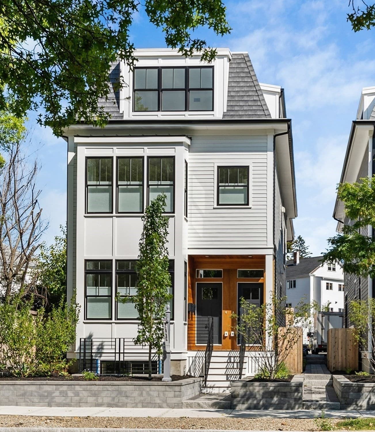 327 Alewife Brook Pkwy # B, Somerville MA 02144