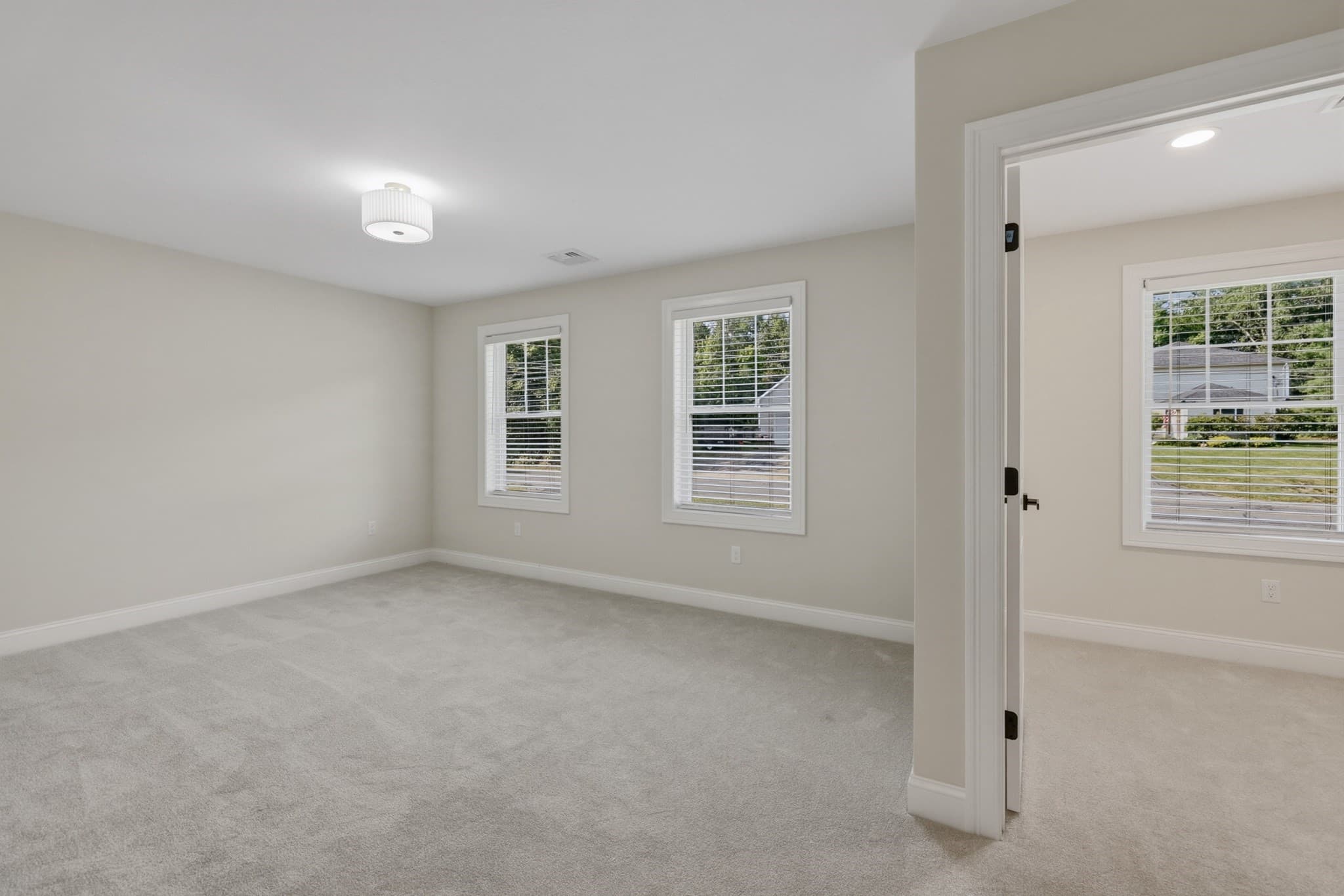Condominium at 16 Gunn Rd. Ext # B, Southampton MA 01073, Southampton, photo 25 of 34