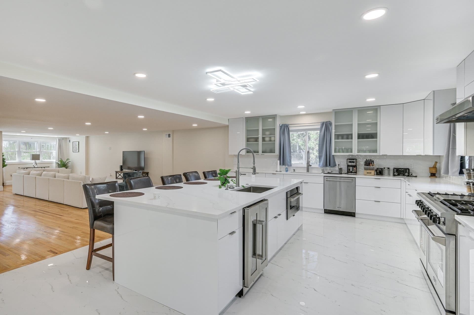 Single Family Residence at 4 Ripley Road, Hull MA 02045, Hull, photo 3 of 33