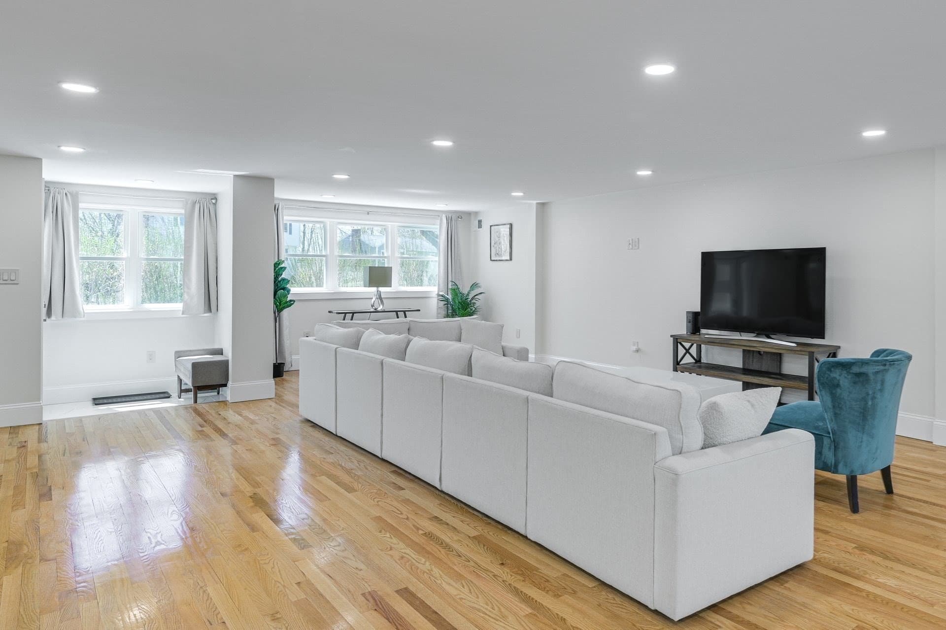Single Family Residence at 4 Ripley Road, Hull MA 02045, Hull, photo 5 of 33