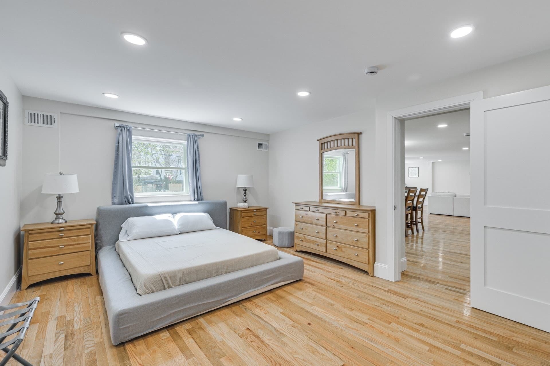 Single Family Residence at 4 Ripley Road, Hull MA 02045, Hull, photo 9 of 33