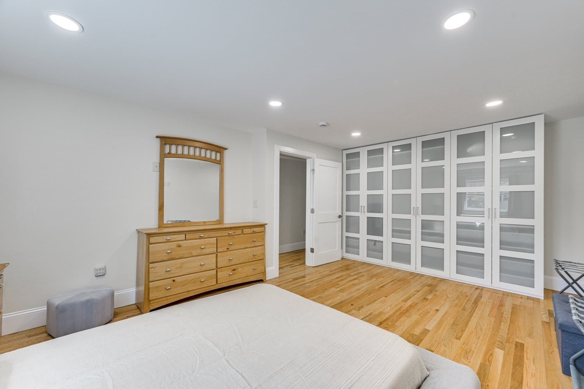 Single Family Residence at 4 Ripley Road, Hull MA 02045, Hull, photo 10 of 33