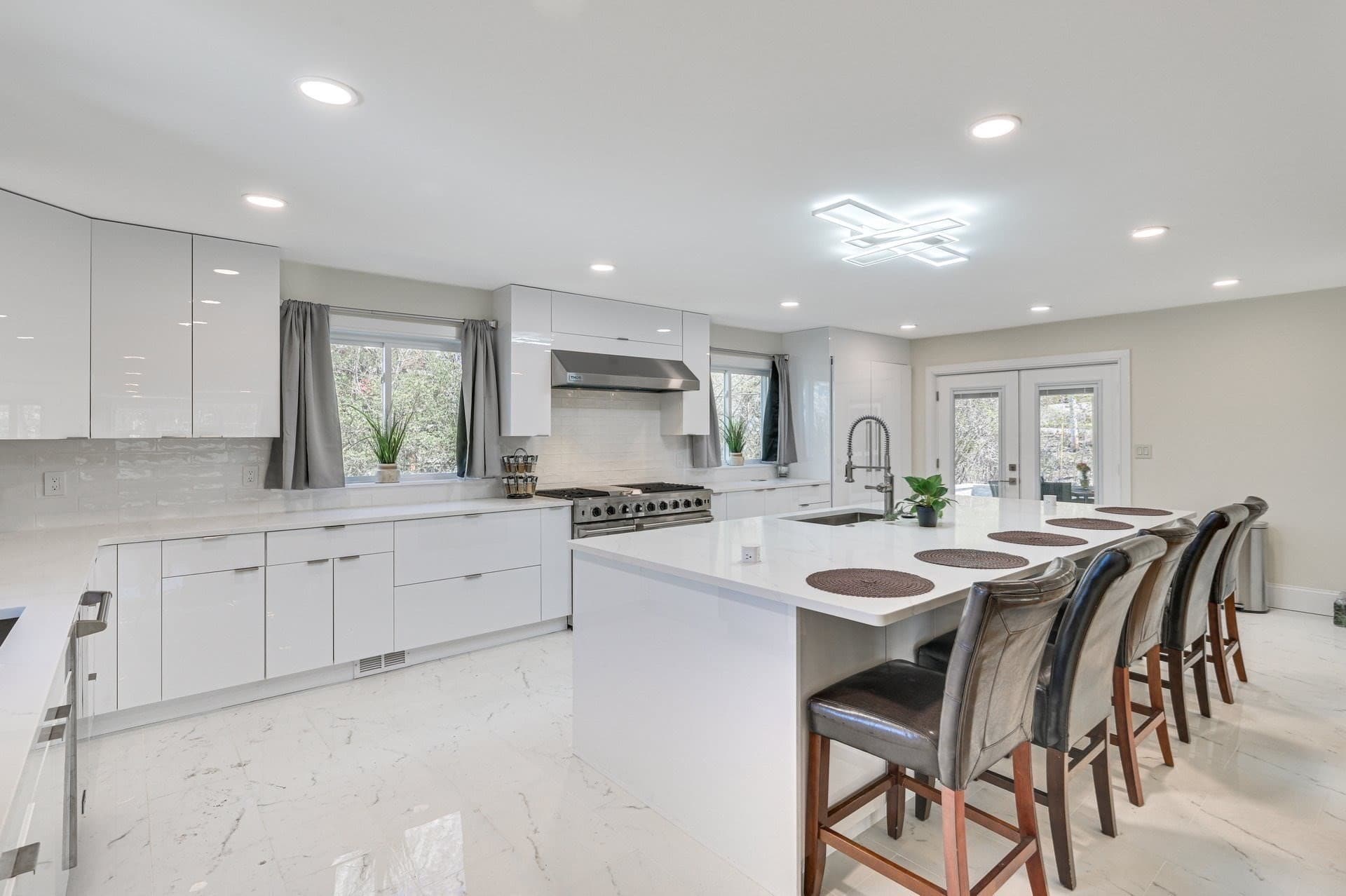 Single Family Residence at 4 Ripley Road, Hull MA 02045, Hull, photo 8 of 33