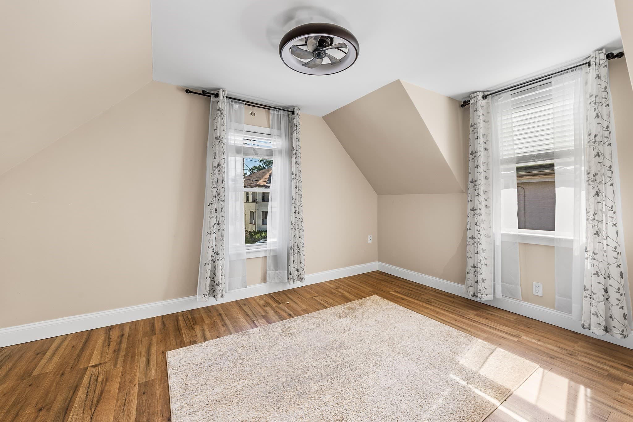 Single Family Residence at 294 Eastern Ave, Lynn MA 01902, Lynn, photo 27 of 39