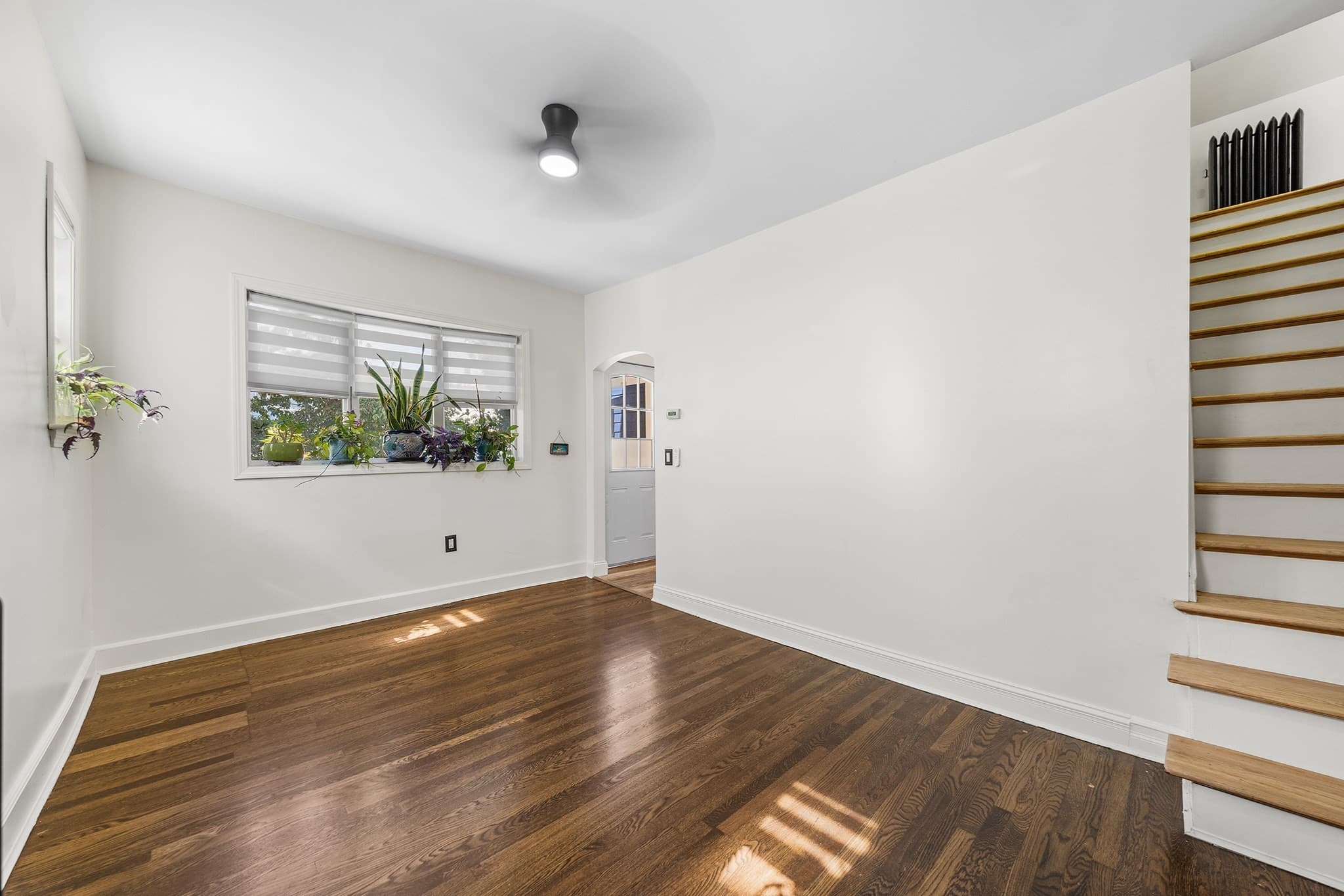 Single Family Residence at 294 Eastern Ave, Lynn MA 01902, Lynn, photo 13 of 39