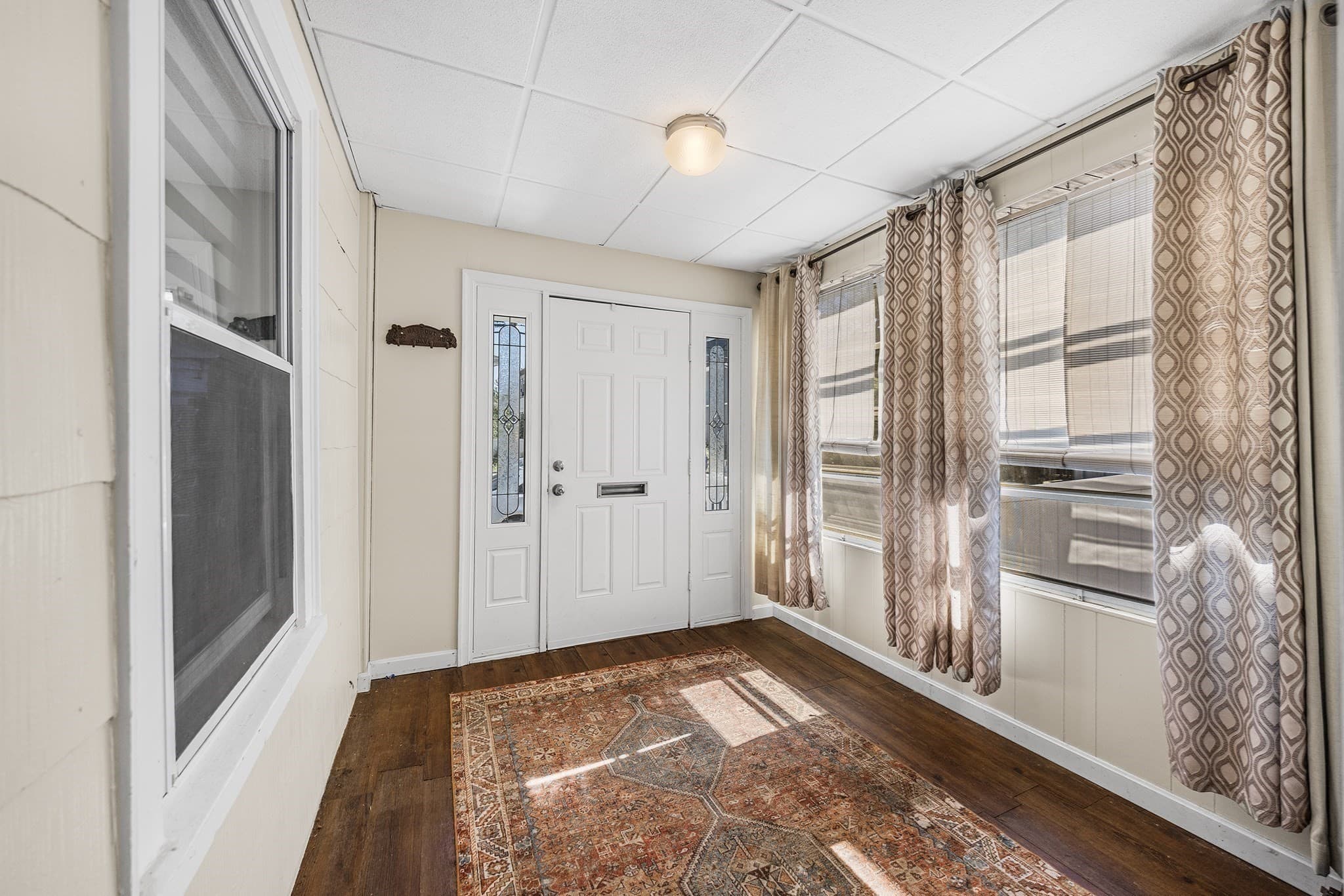Single Family Residence at 294 Eastern Ave, Lynn MA 01902, Lynn, photo 32 of 39