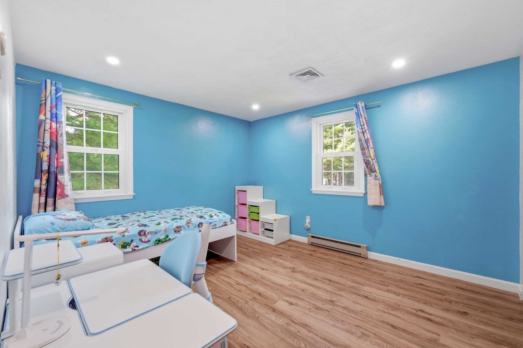 Single Family Residence at 25 Oak Ridge Way, Shrewsbury MA 01545, Shrewsbury, photo 16 of 35