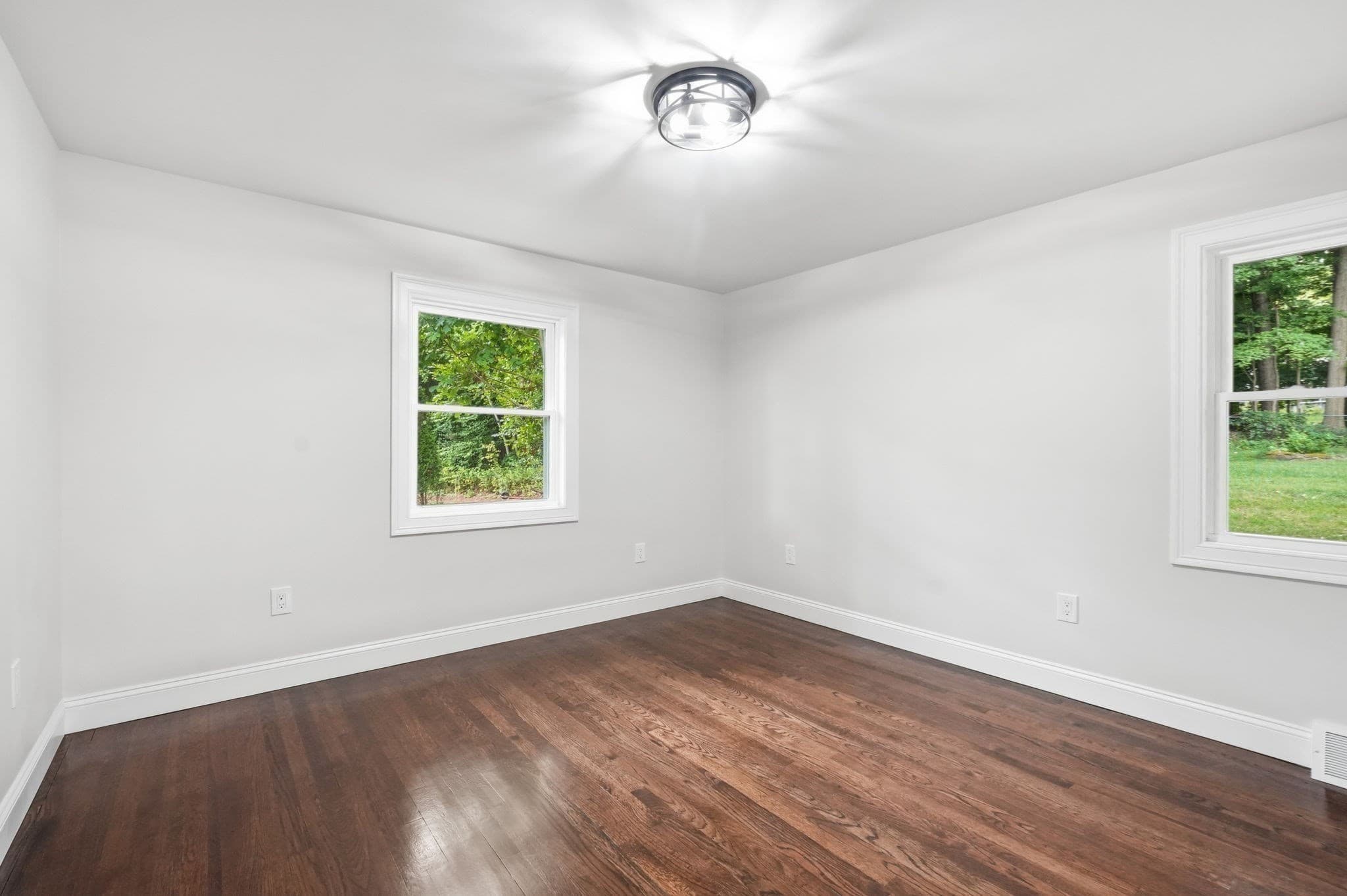 Single Family Residence at 19 Linwood Dr, Wilbraham MA 01095, Wilbraham, photo 19 of 42