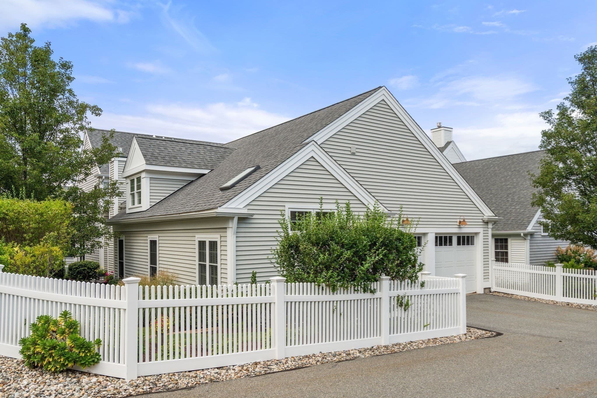 Condominium at 7 Barretts Rd # 7, Hudson MA 01749, Hudson, photo 32 of 41