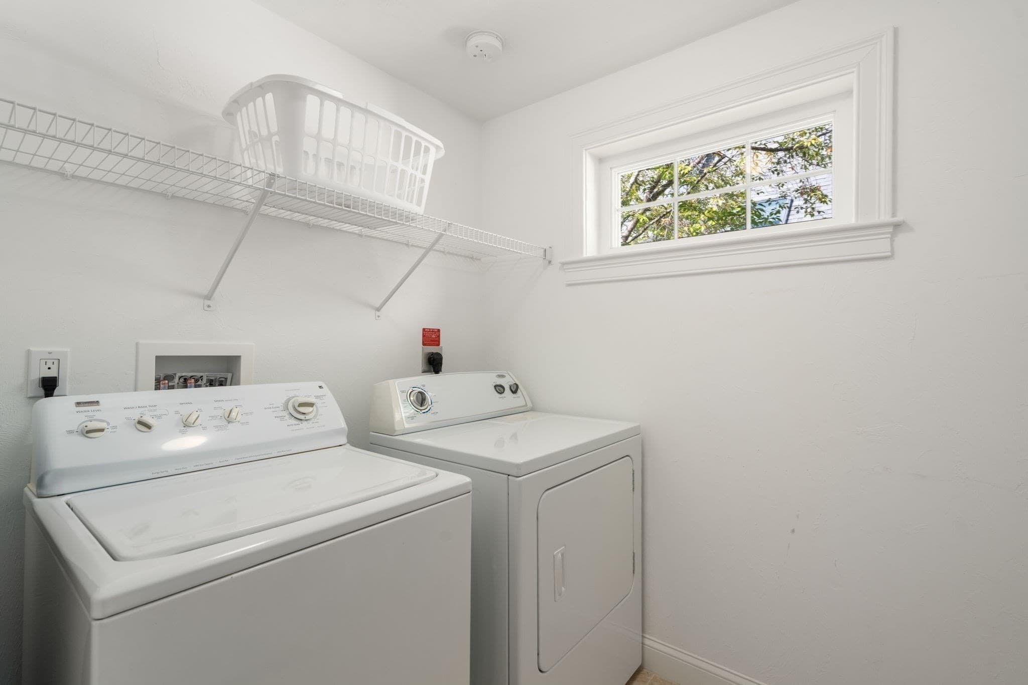 Condominium at 7 Barretts Rd # 7, Hudson MA 01749, Hudson, photo 24 of 41