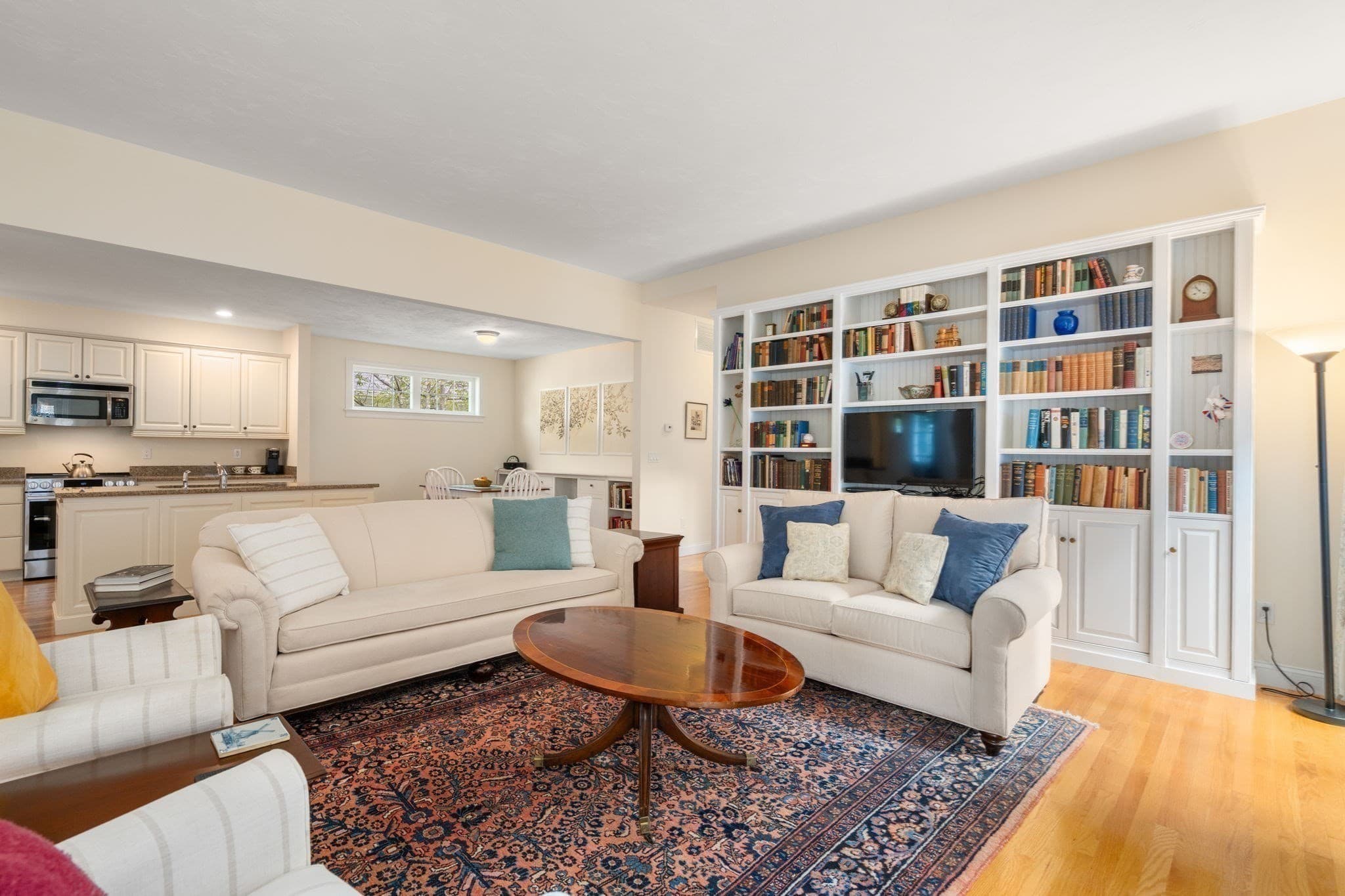 Condominium at 7 Barretts Rd # 7, Hudson MA 01749, Hudson, photo 4 of 41