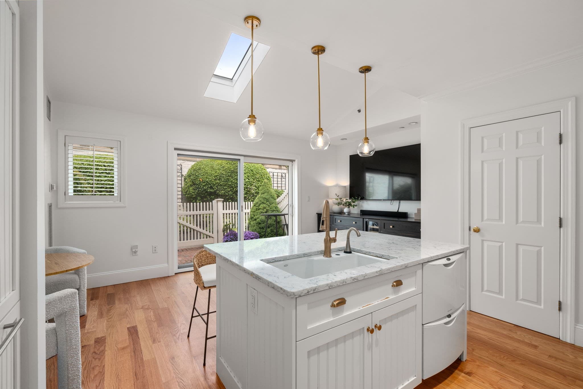 Condominium at 64 Constitution Rd # 64, Boston MA 02129, Boston, photo 3 of 23