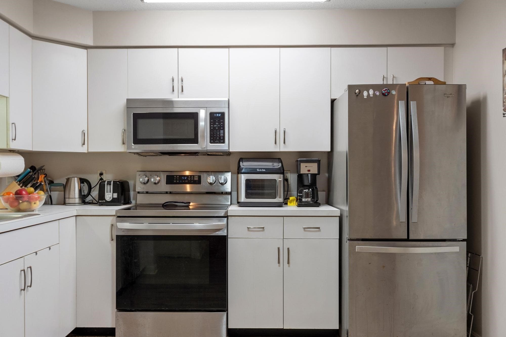 Condominium at 28 America Way # 3, Salem MA 01970, Salem, photo 11 of 29