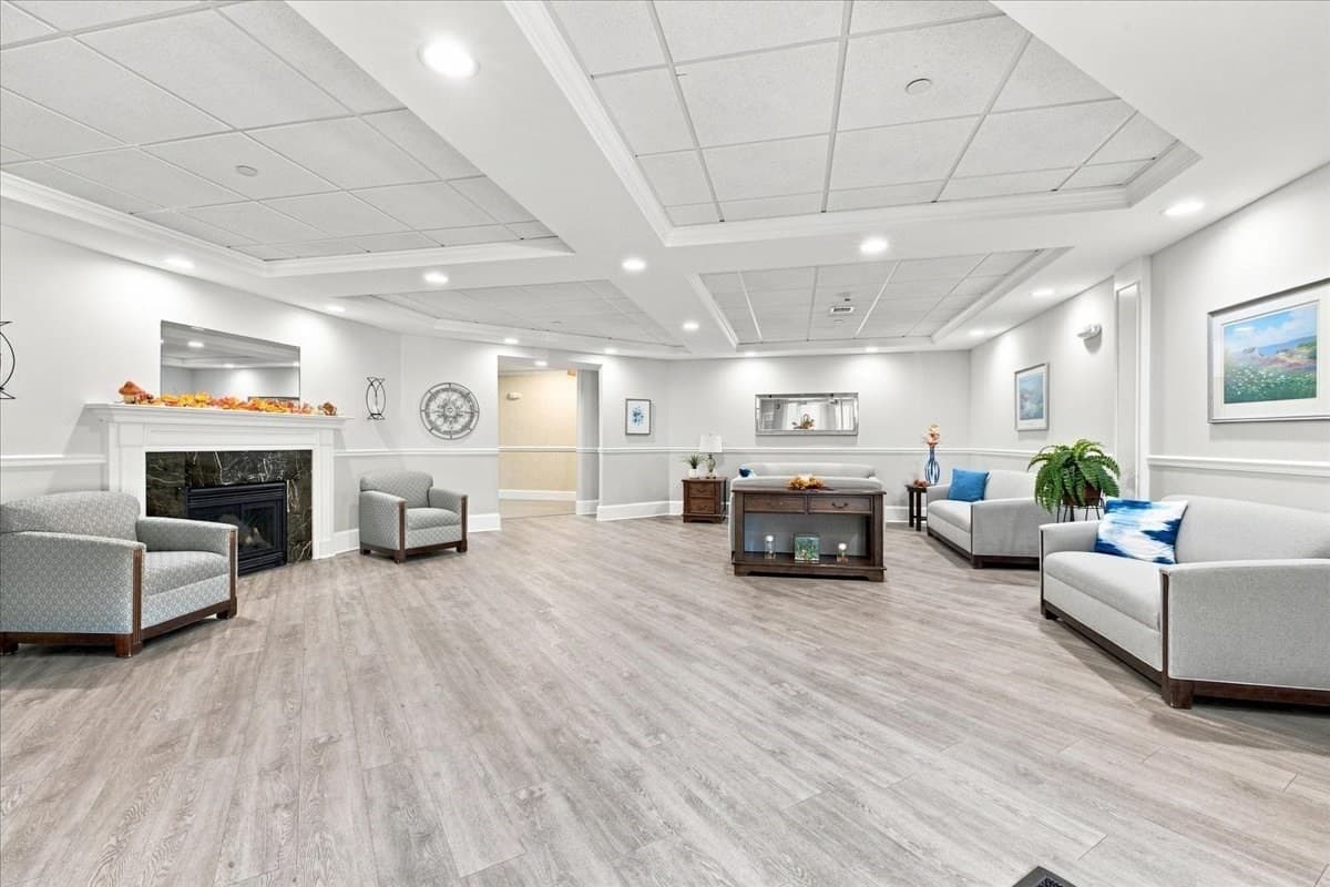 Condominium at 989 East St # 303, Dedham MA 02026, Dedham, photo 6 of 42