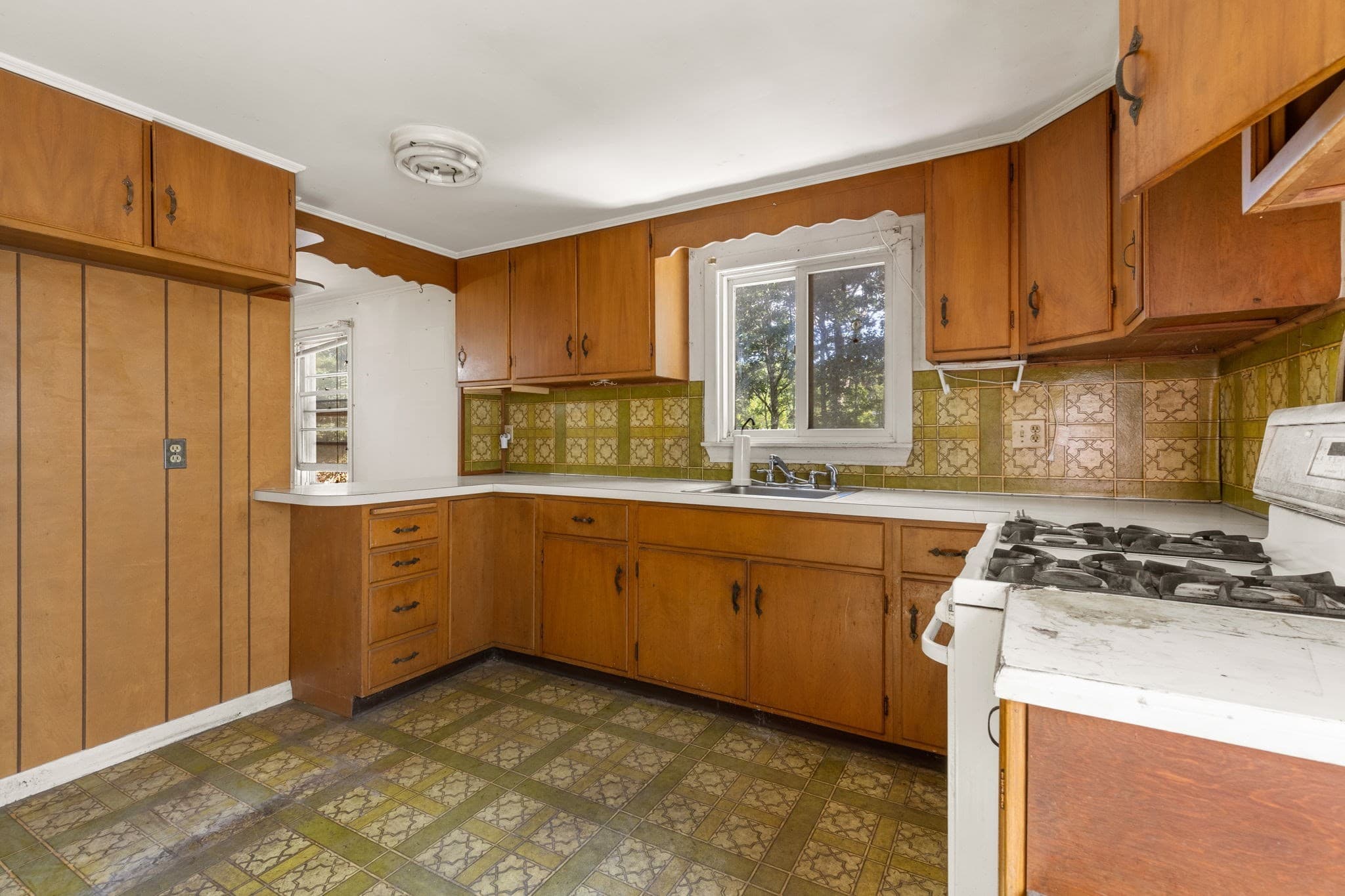 Single Family Residence at 4 So Highland Way, Truro MA 02652, photo 16 of 35