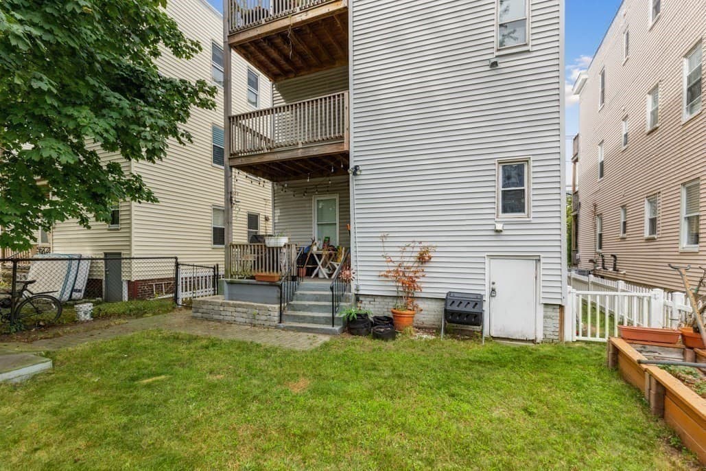 Condominium at 47 Litchfield St # 102, Boston MA 02135, photo 26 of 33