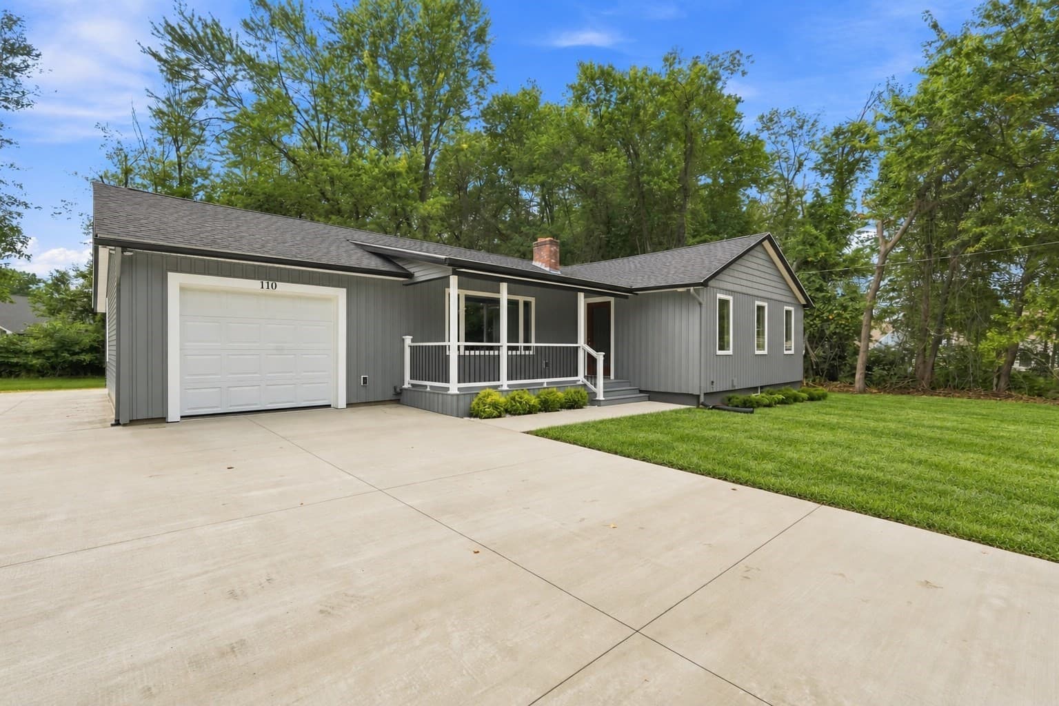 110 Mountain View St, South Hadley MA 01075
