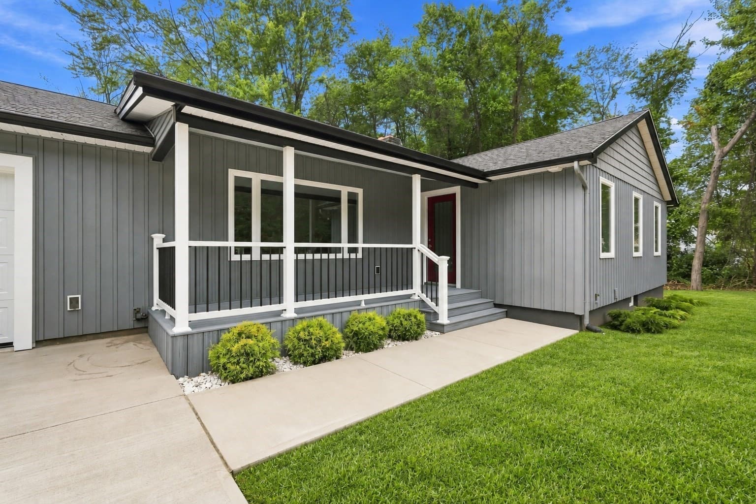 Single Family Residence at 110 Mountain View St, South Hadley MA 01075, South Hadley, photo 5 of 42