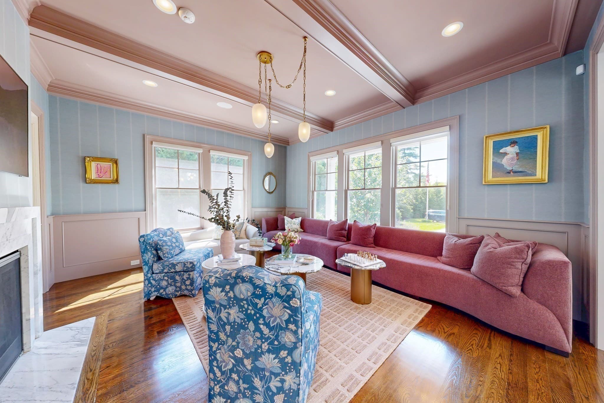 Single Family Residence at 370 Grove St, Needham MA 02492, photo 5 of 40