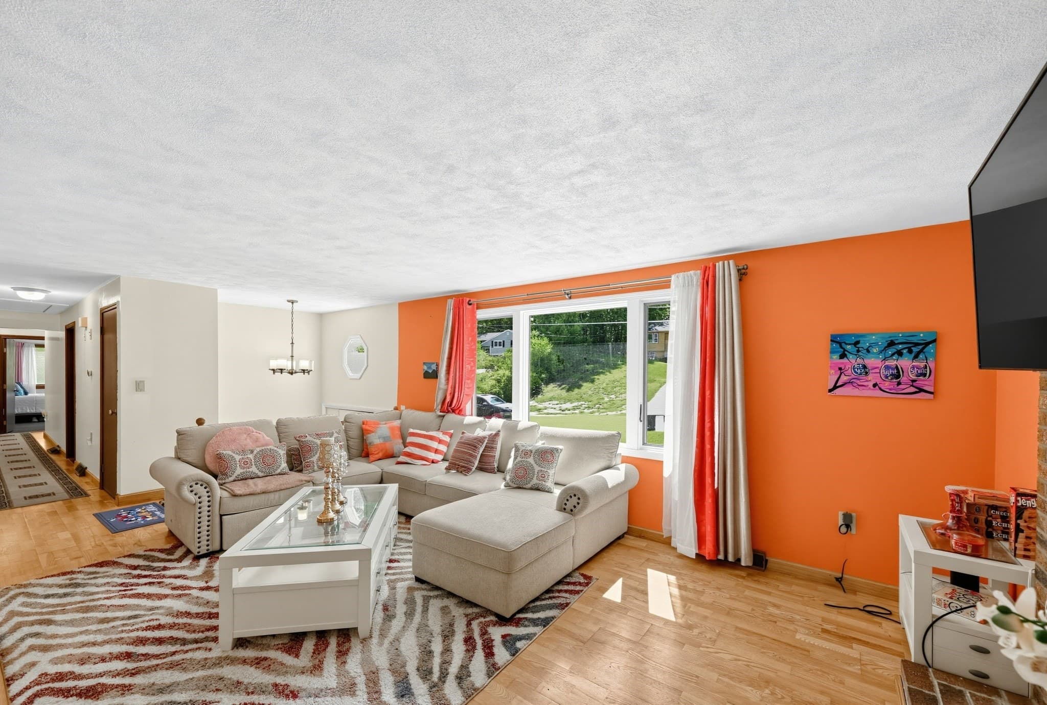 Single Family Residence at 7 Balsam Dr, Townsend MA 01469, Townsend, photo 8 of 30