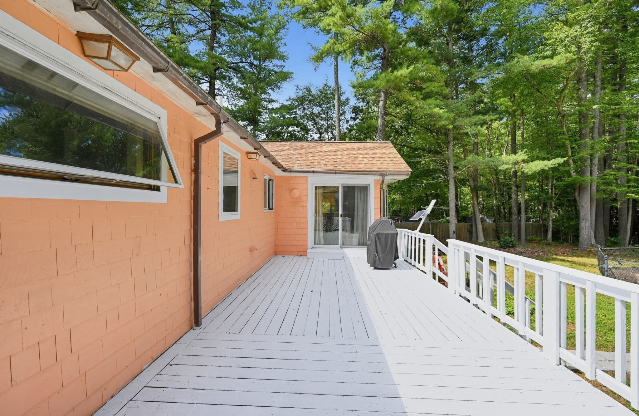 Single Family Residence at 7 Balsam Dr, Townsend MA 01469, Townsend, photo 25 of 30