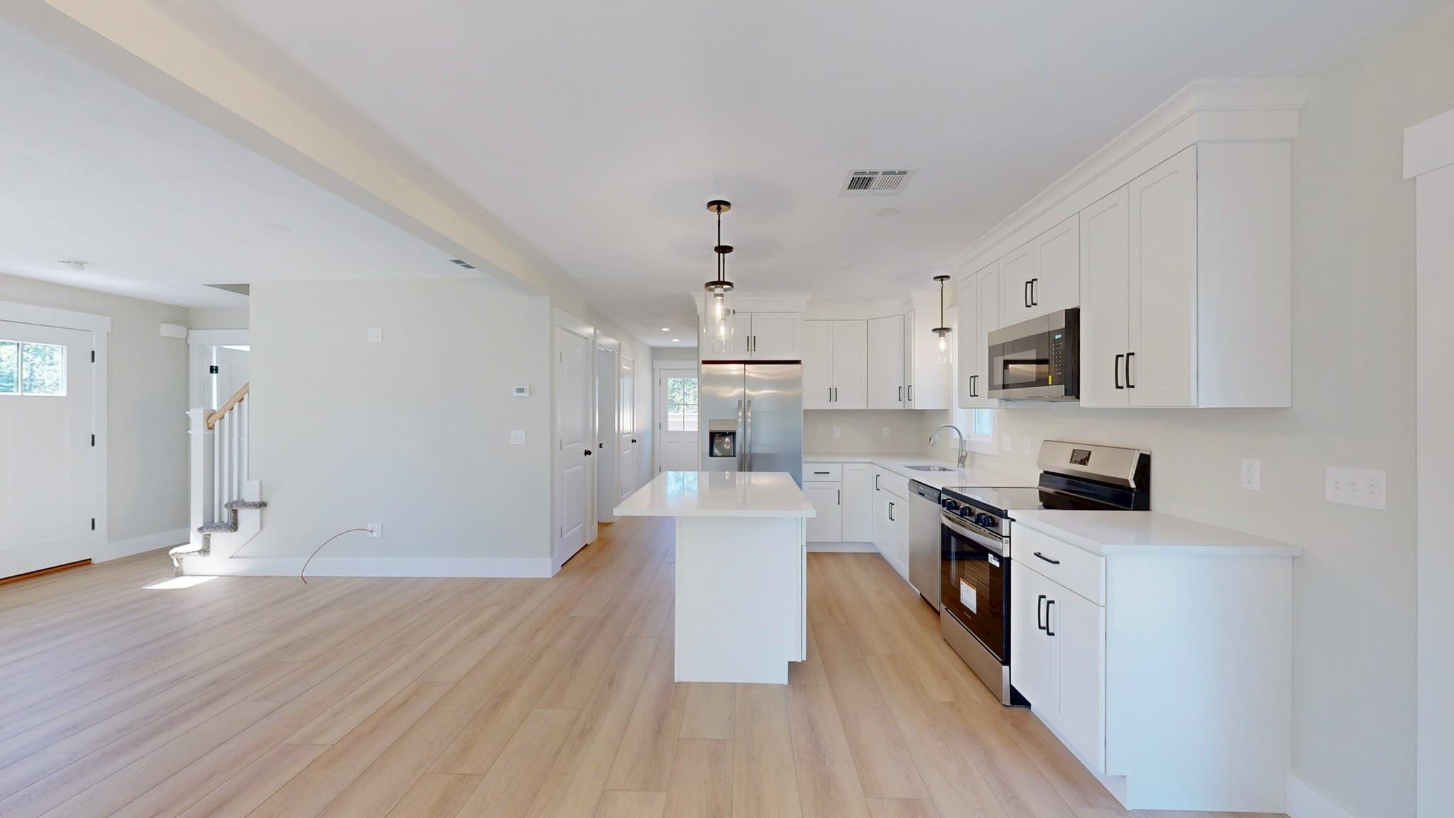 Single Family Residence at 158 Wood Street, Middleboro MA 02346, Middleboro, photo 5 of 37