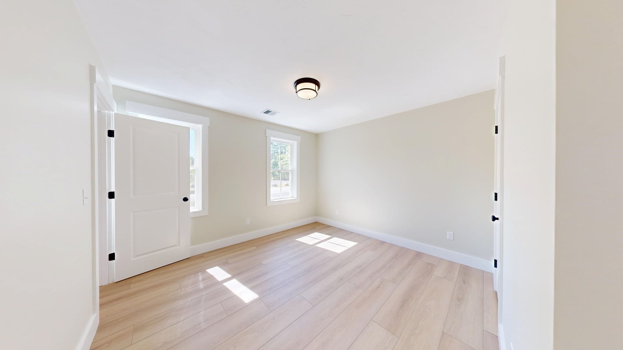 Single Family Residence at 158 Wood Street, Middleboro MA 02346, Middleboro, photo 11 of 37